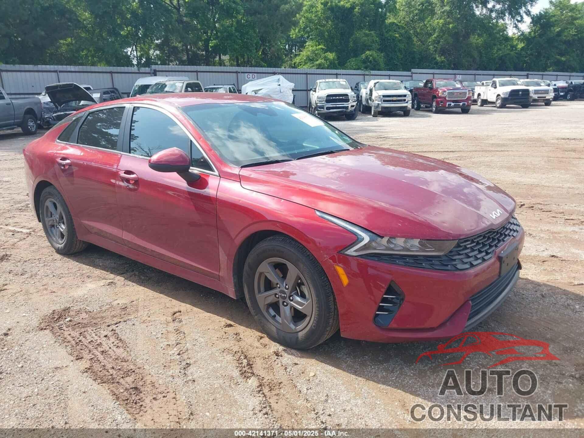 KIA K5 2023 - 5XXG14J28PG190593