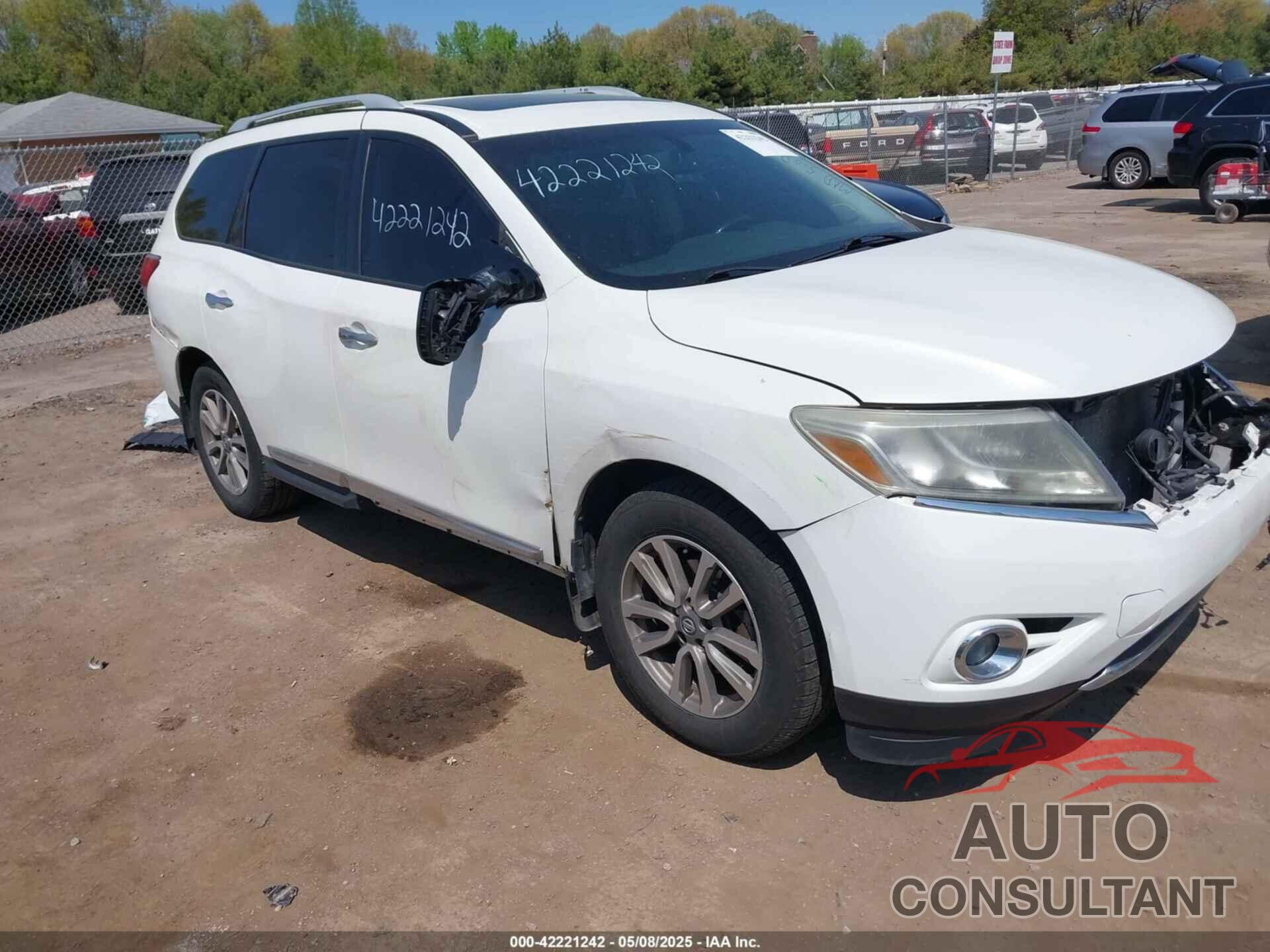 NISSAN PATHFINDER 2014 - 5N1AR2MM7EC703101