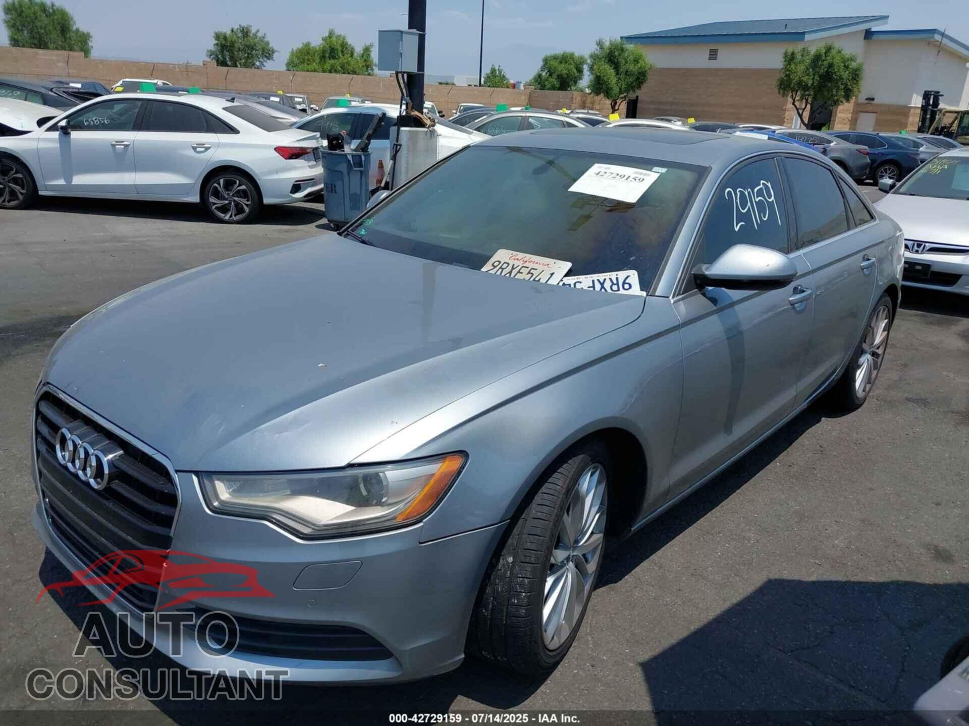 AUDI A6 2013 - WAUDFAFC4DN018286