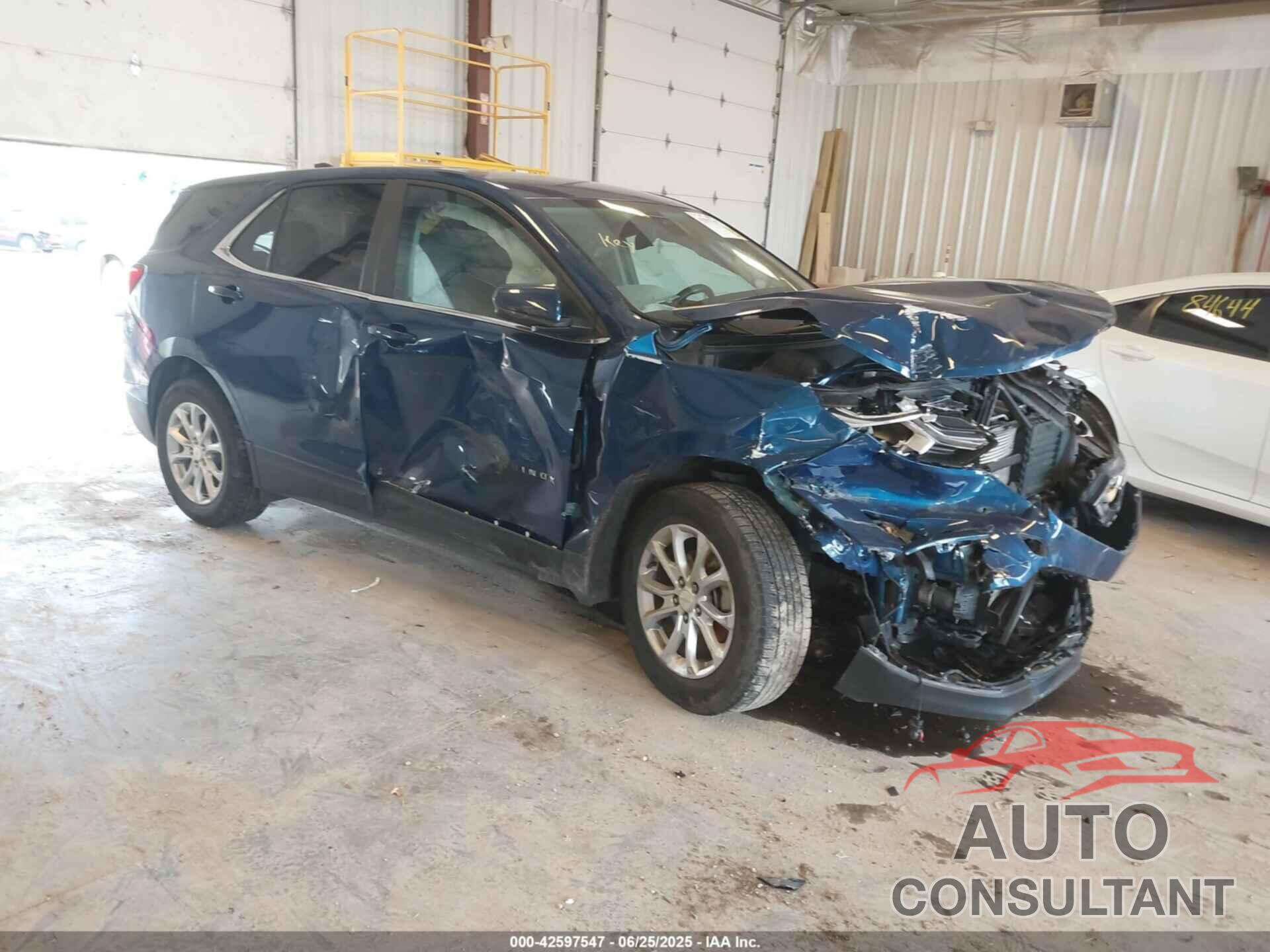 CHEVROLET EQUINOX 2021 - 3GNAXUEV0ML330796
