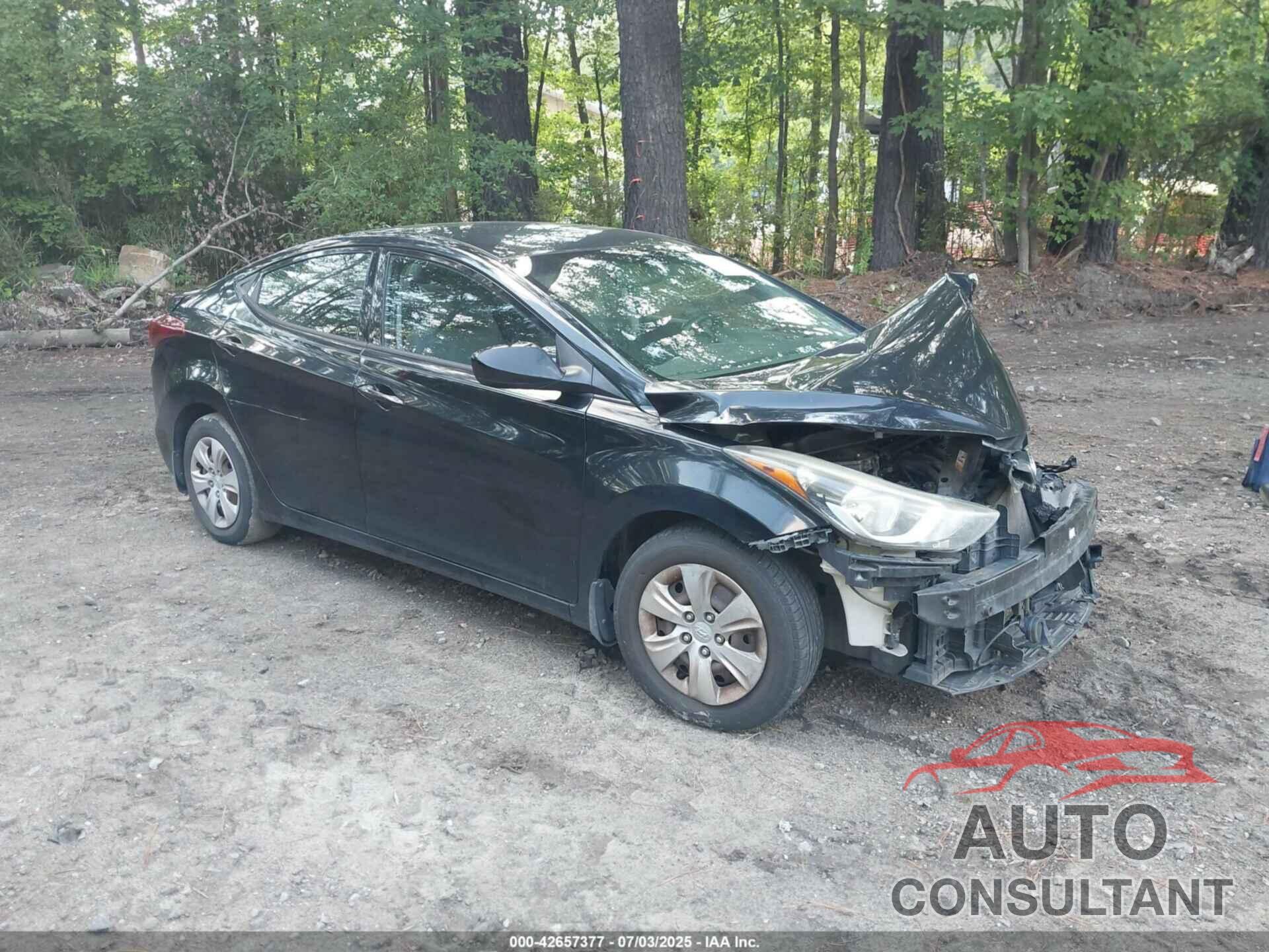 HYUNDAI ELANTRA 2016 - KMHDH4AEXGU545570