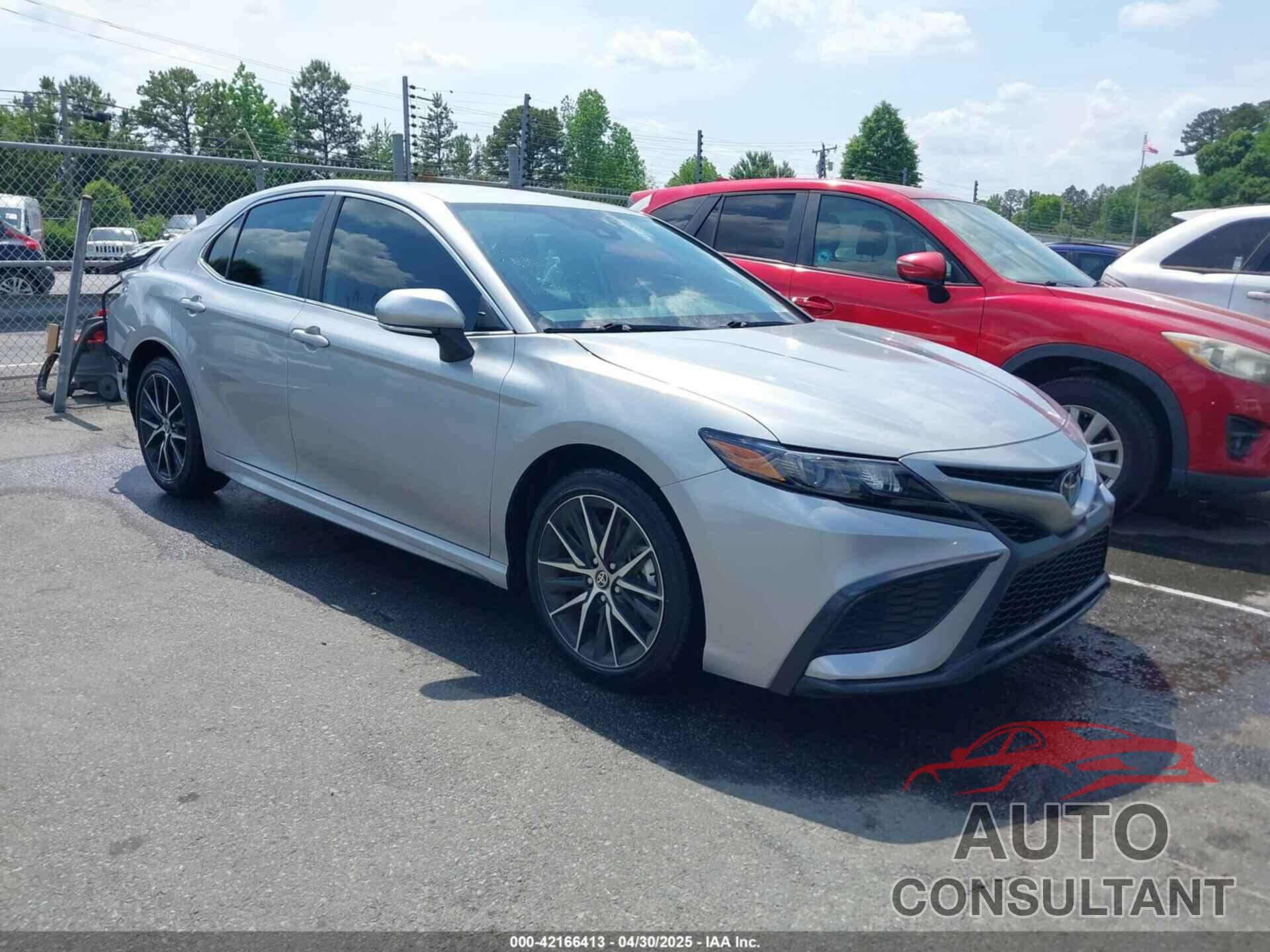 TOYOTA CAMRY 2024 - 4T1G11AK5RU213531