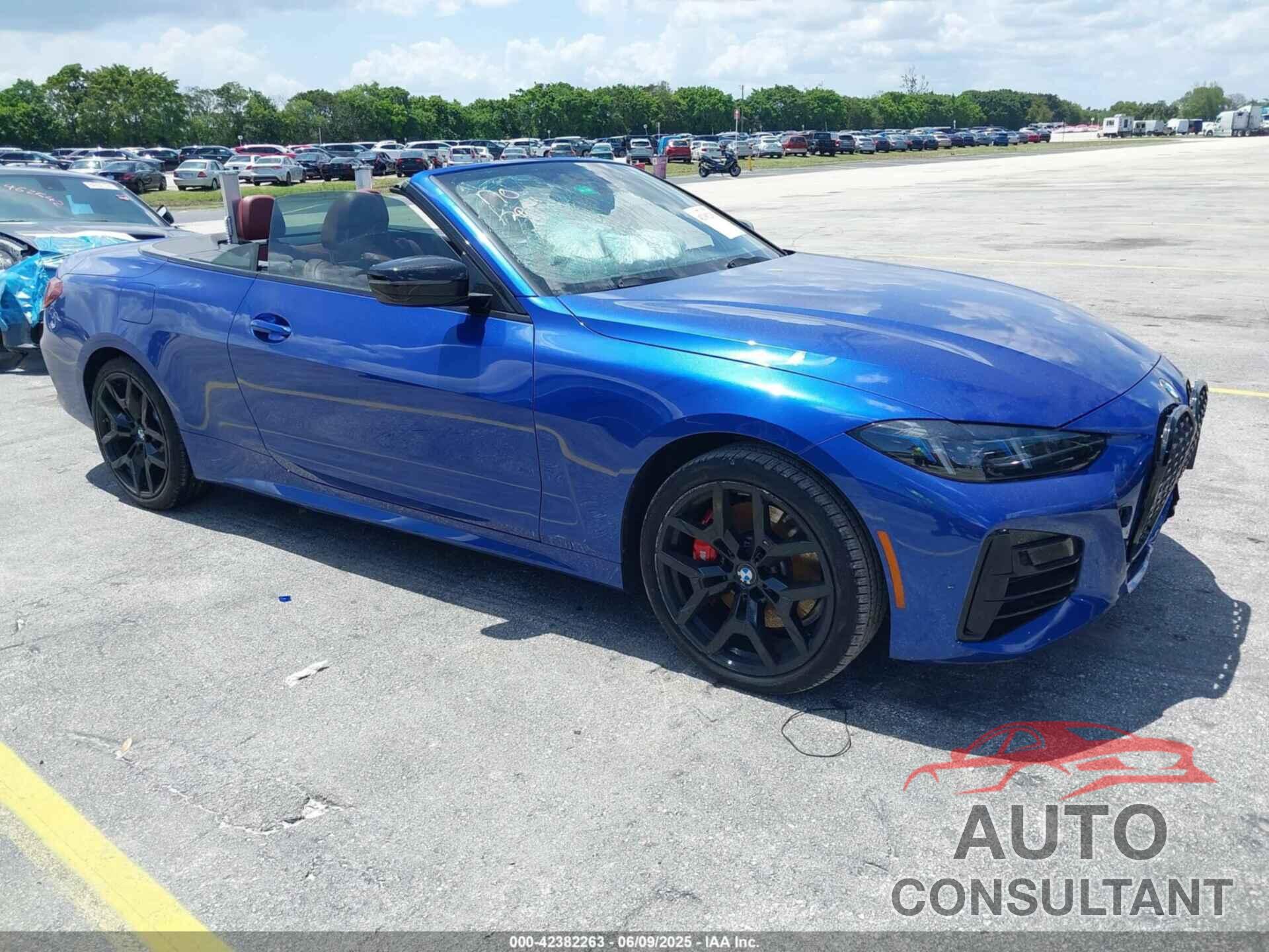 BMW 4 SERIES 2025 - WBA33DB0XSCT17453