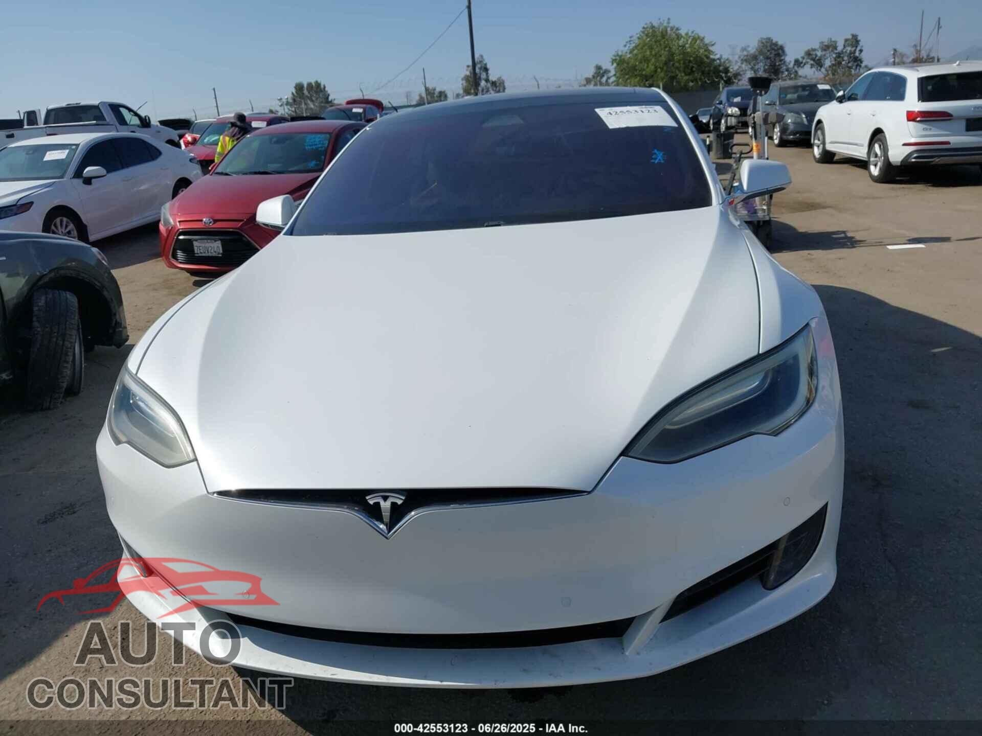 TESLA MODEL S 2017 - 5YJSA1E15HF183194