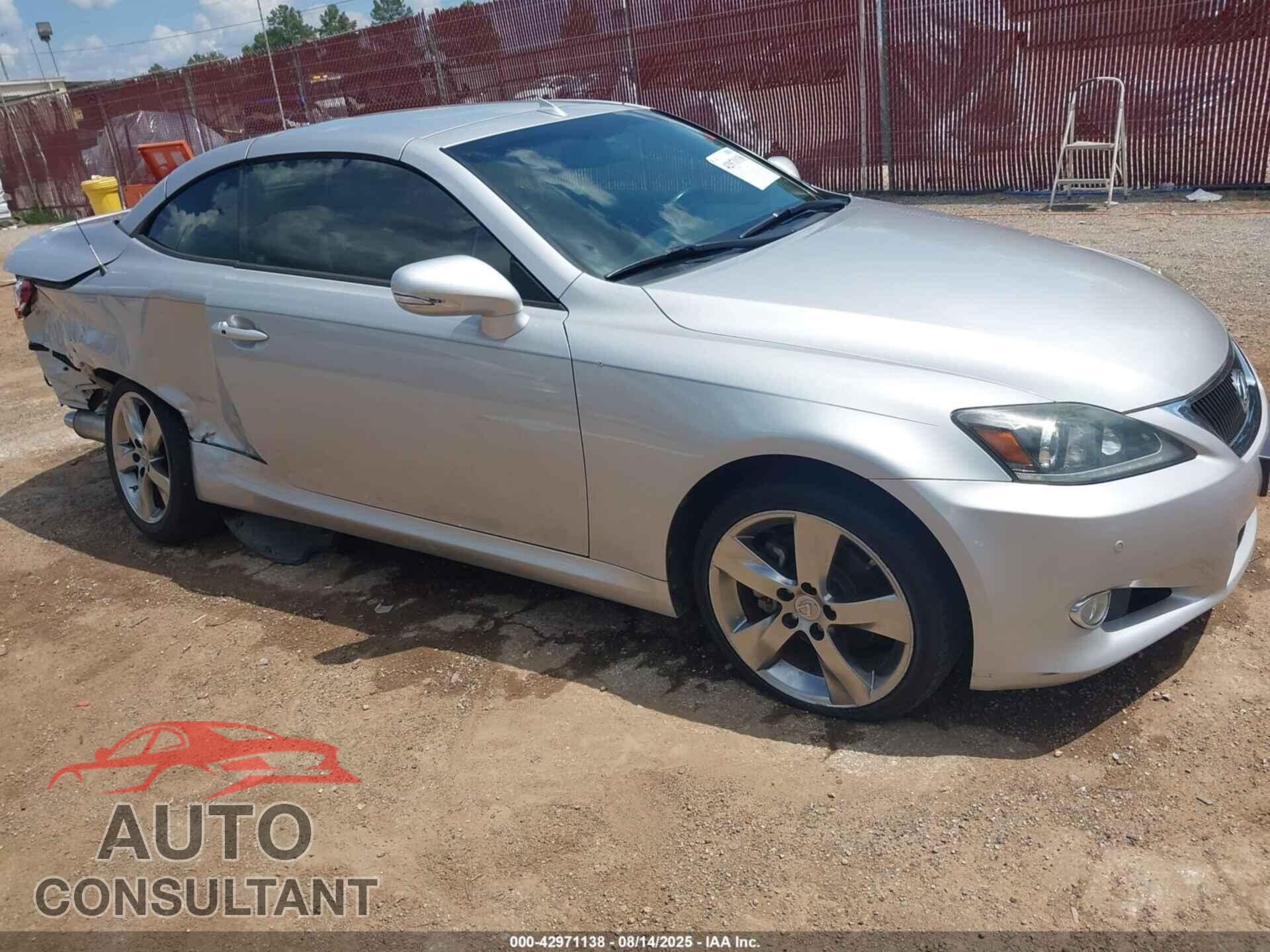 LEXUS IS 250C 2011 - JTHFF2C22B2520546