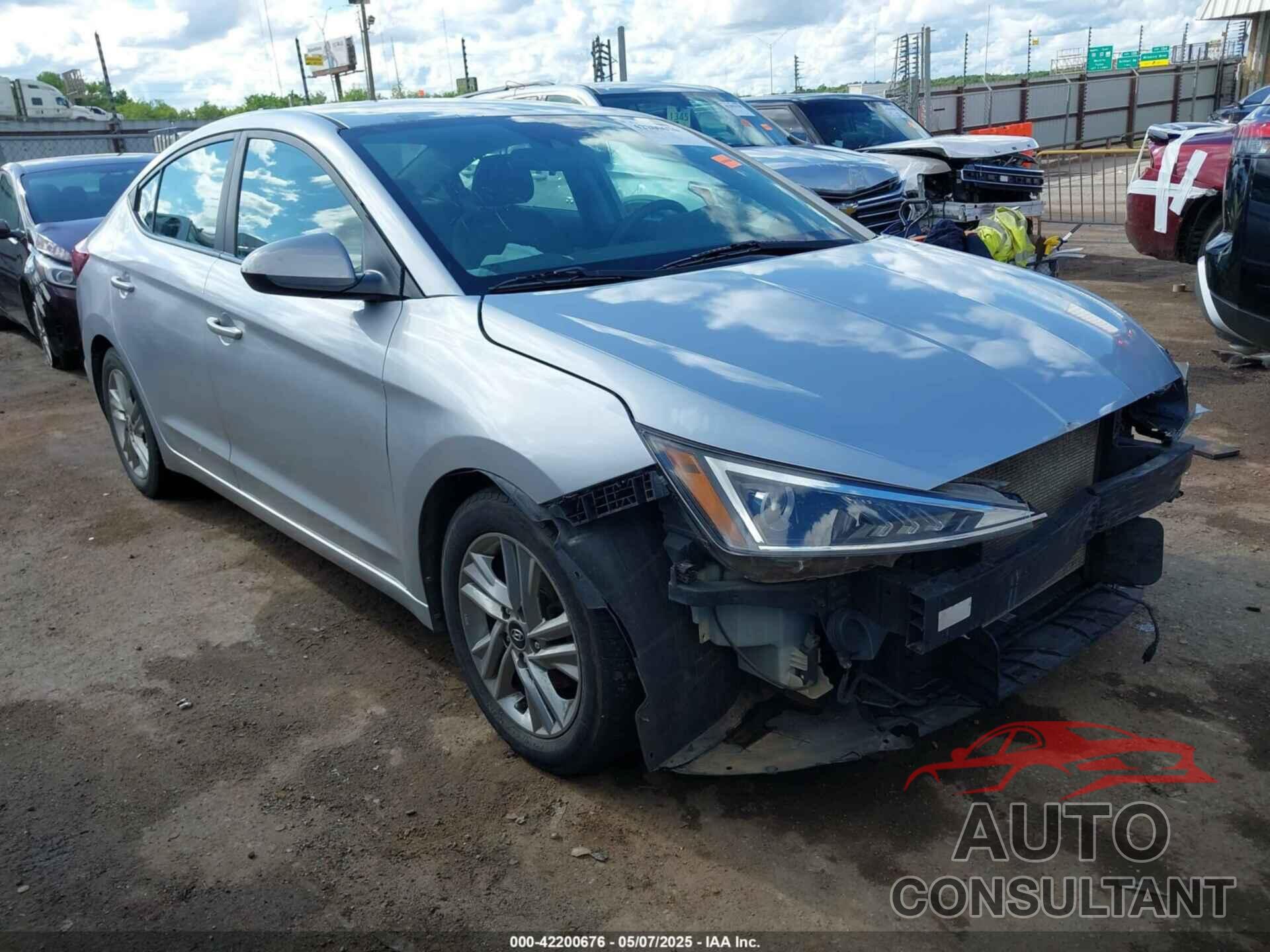 HYUNDAI ELANTRA 2020 - 5NPD84LFXLH568720