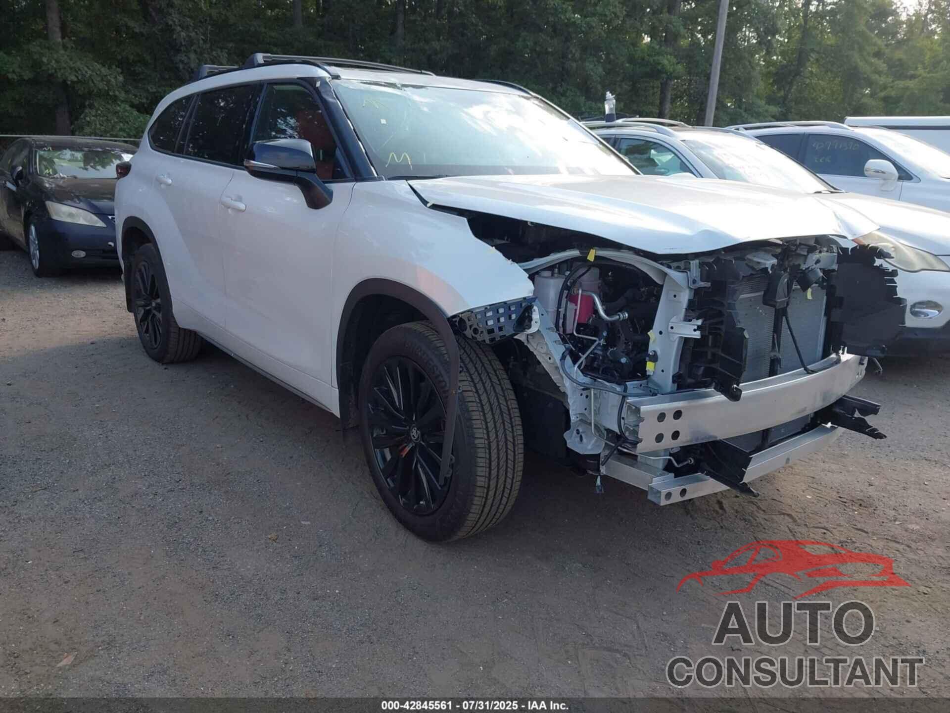 TOYOTA HIGHLANDER 2024 - 5TDKDRBH1RS566568