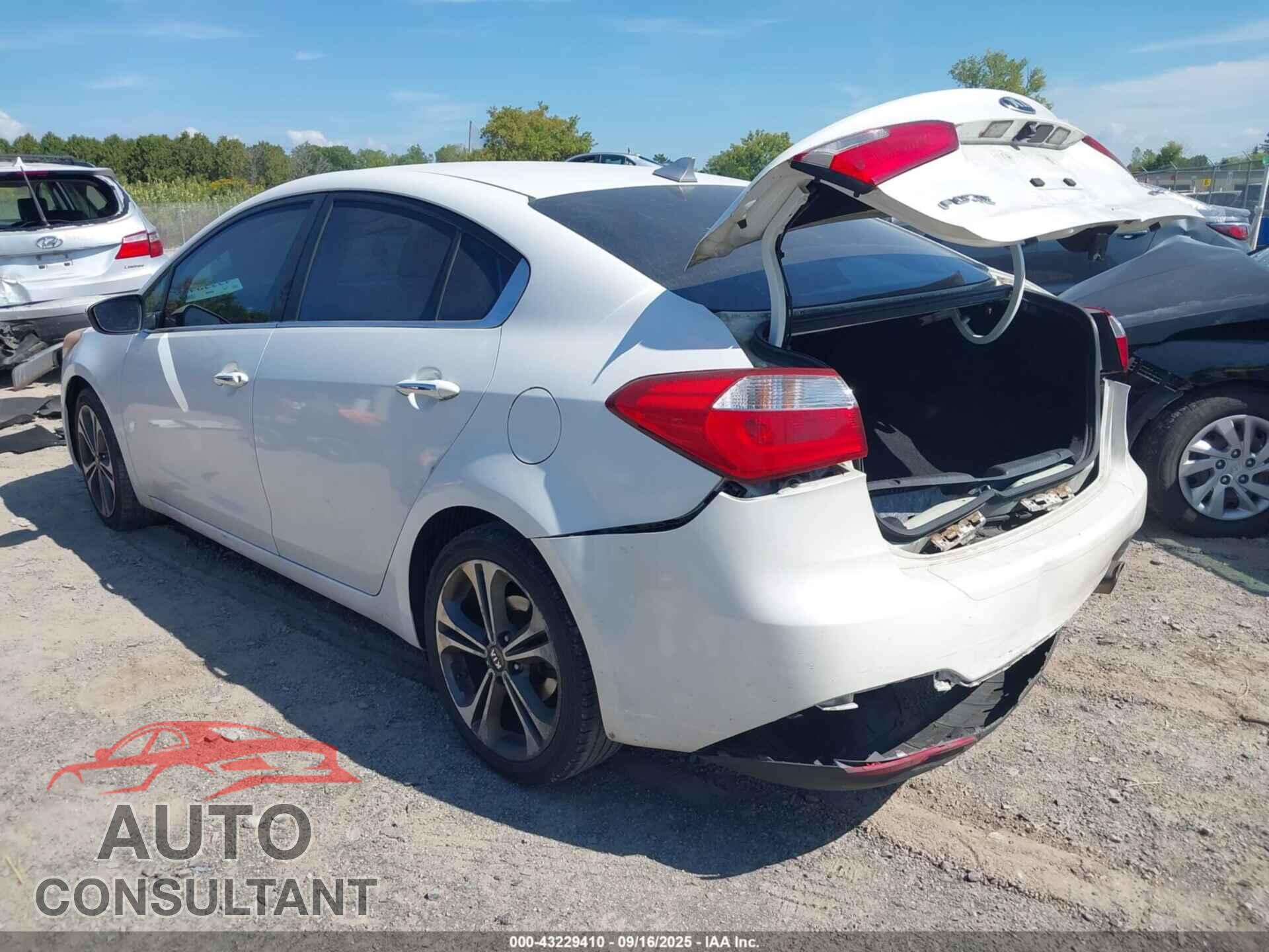 KIA FORTE 2015 - KNAFX4A87F5300547