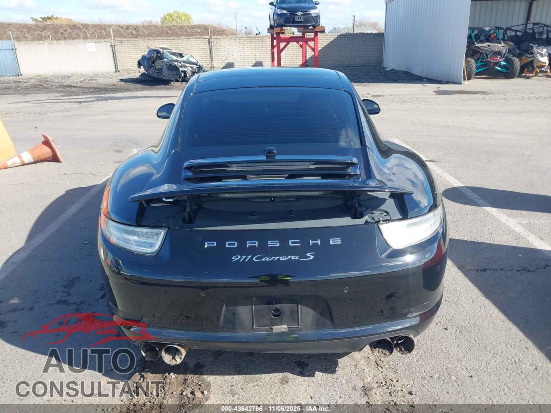 PORSCHE 911 2014 - WP0AB2A94ES120919