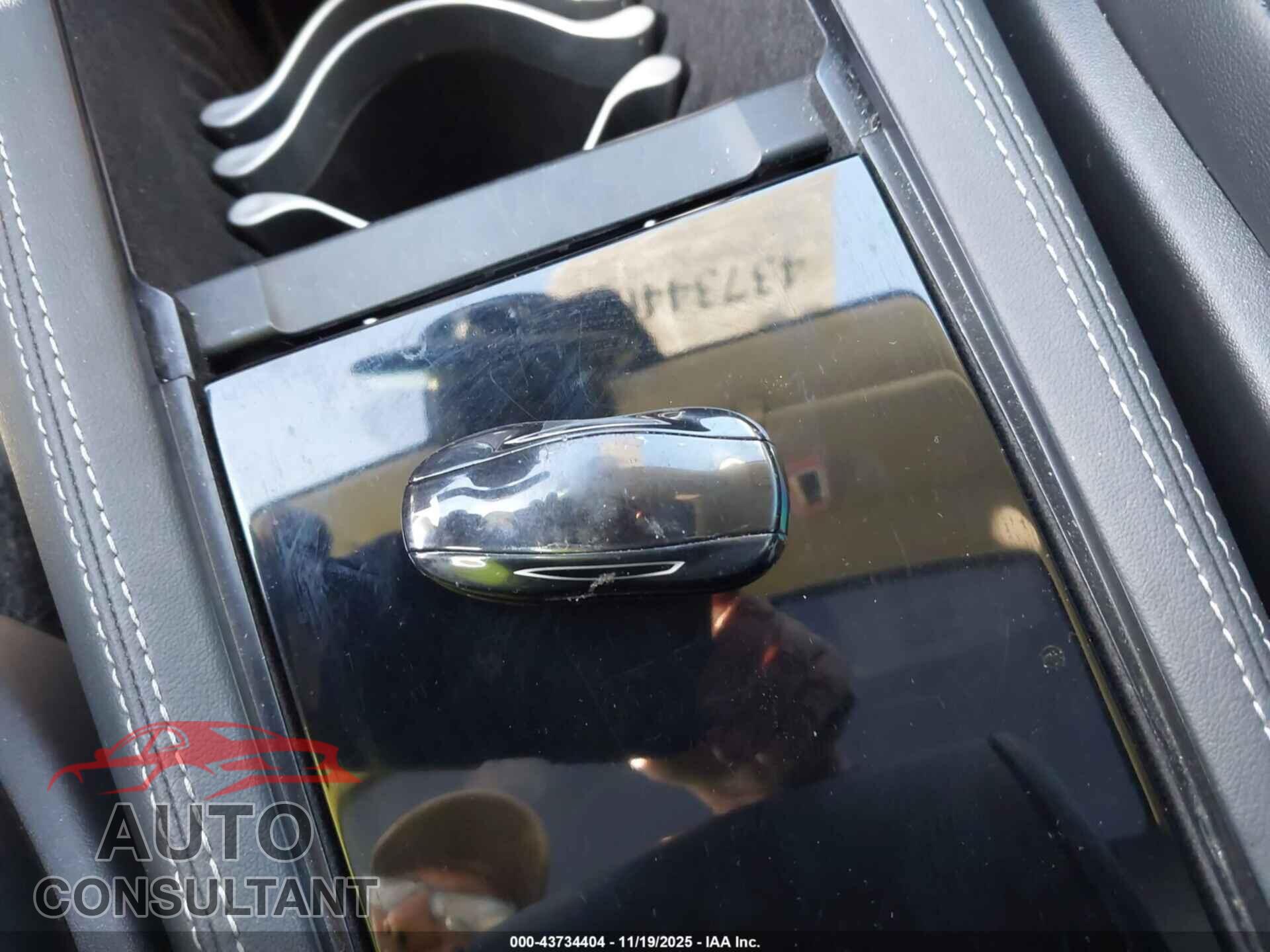 TESLA MODEL S 2016 - 5YJSA1E11GF126473