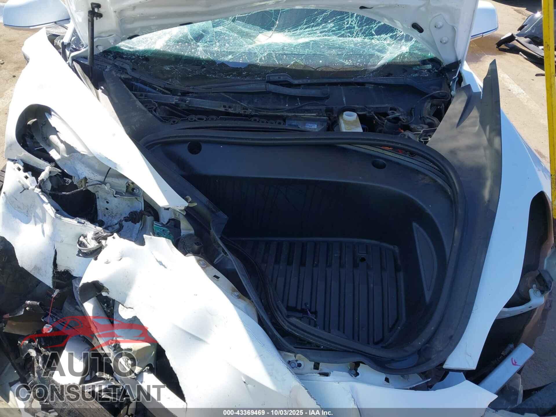 TESLA MODEL 3 2020 - 5YJ3E1EA5LF804029