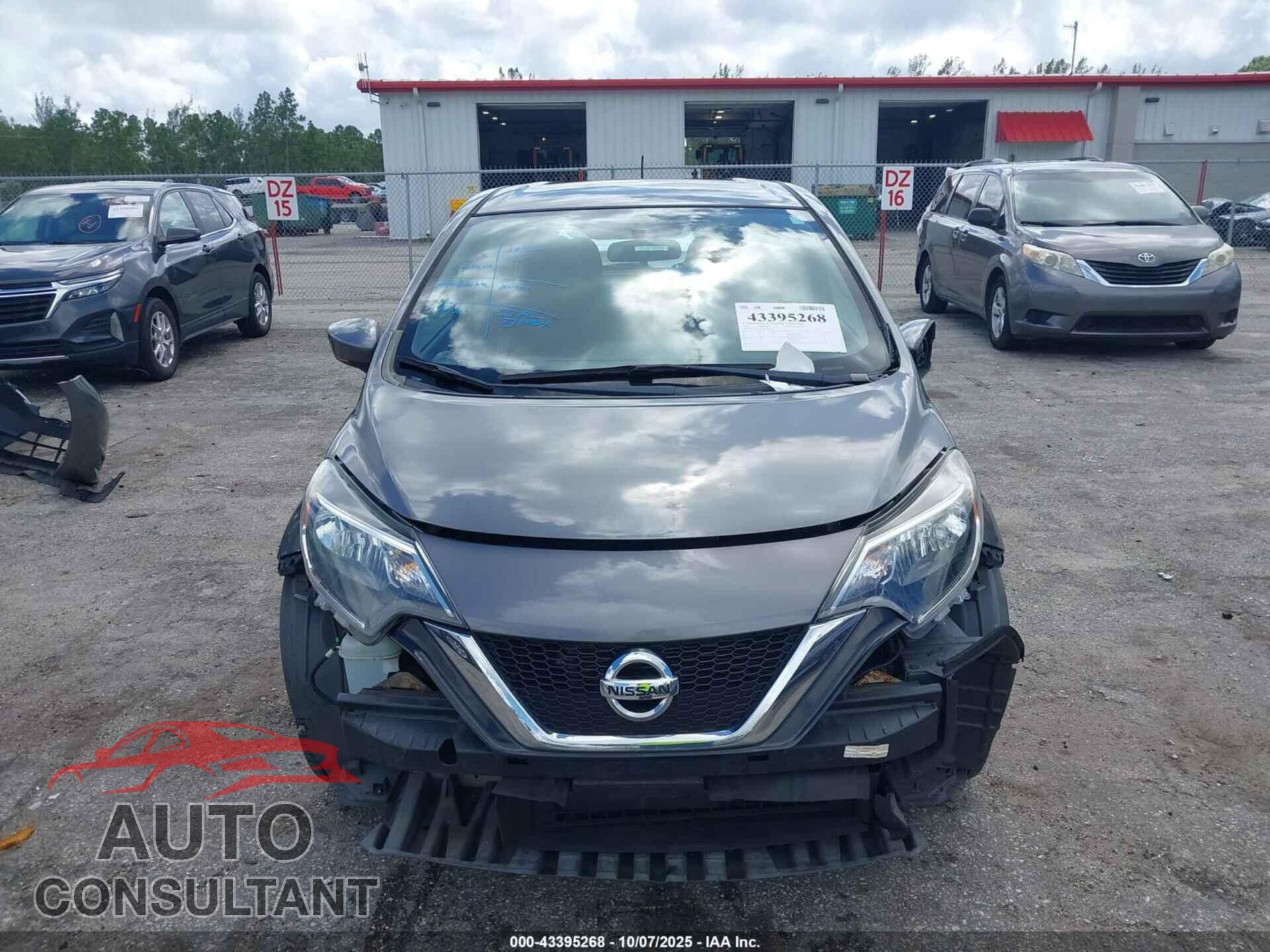 NISSAN VERSA NOTE 2017 - 3N1CE2CP1HL364545