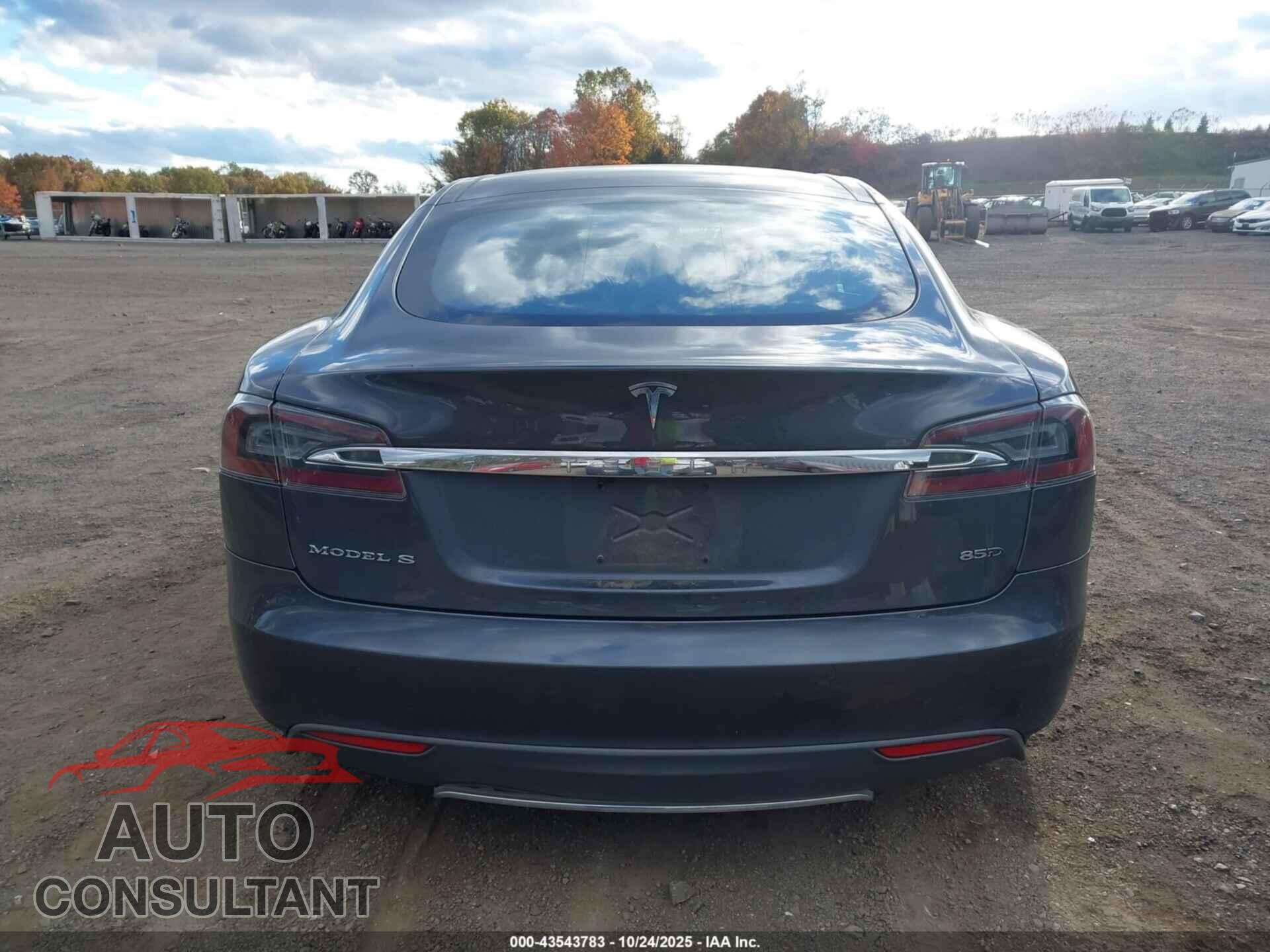 TESLA MODEL S 2015 - 5YJSA1H21FF083174
