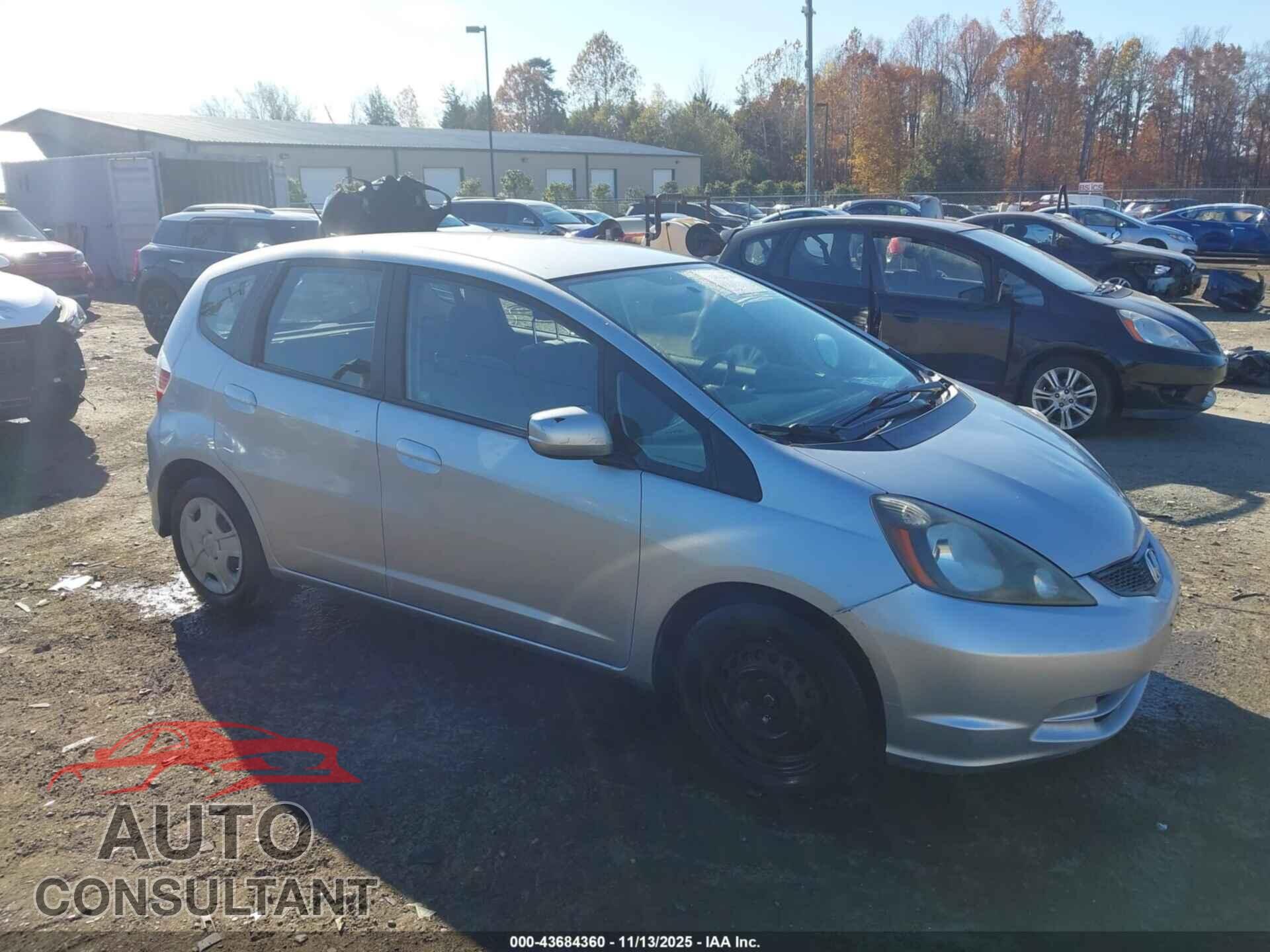 HONDA FIT 2012 - JHMGE8H37CC038968