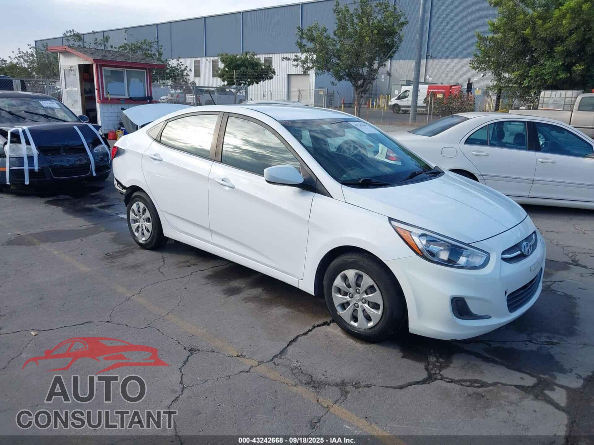 HYUNDAI ACCENT 2017 - KMHCT4AE4HU286361