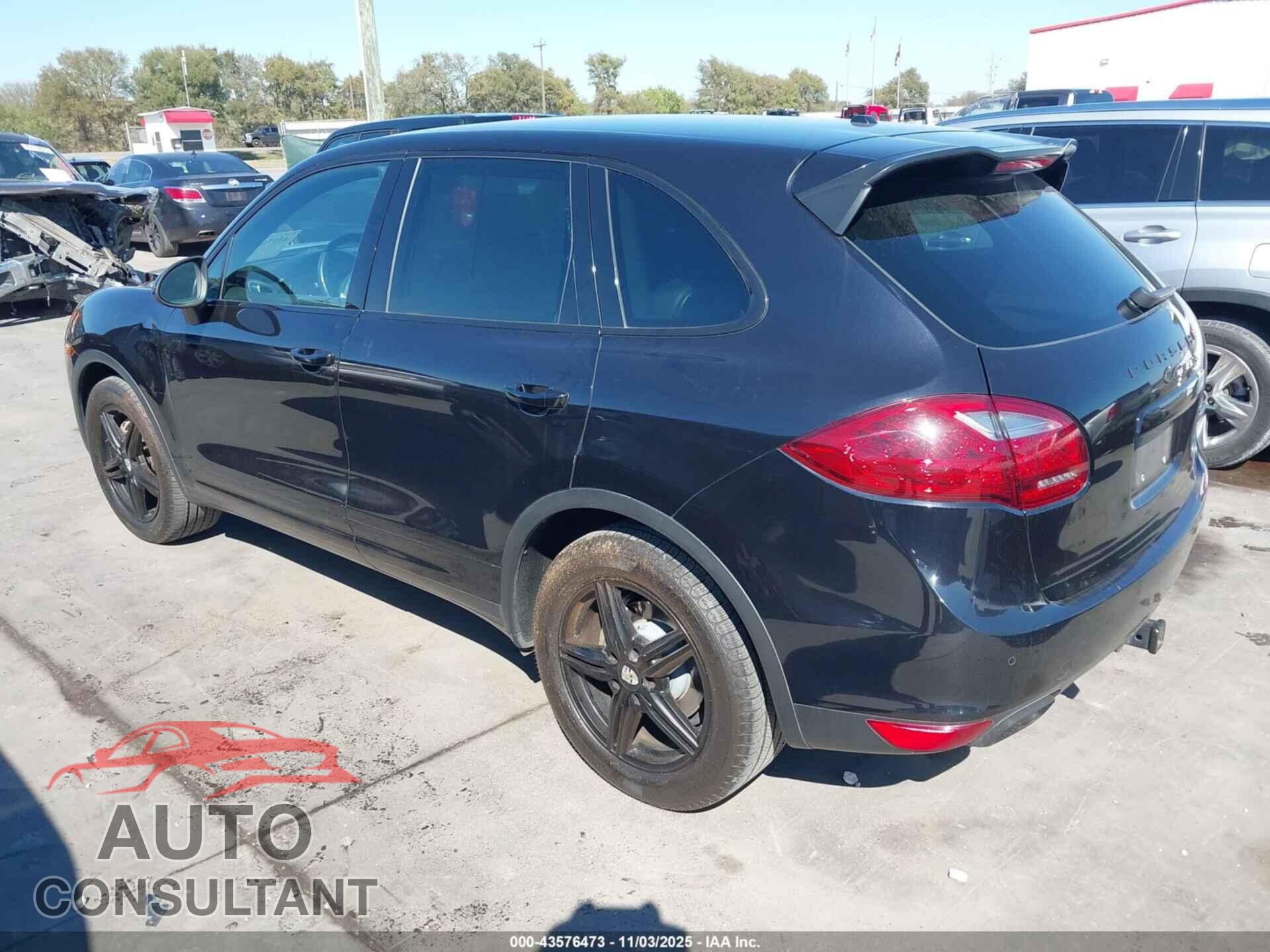 PORSCHE CAYENNE 2011 - WP1AB2A2XBLA45263