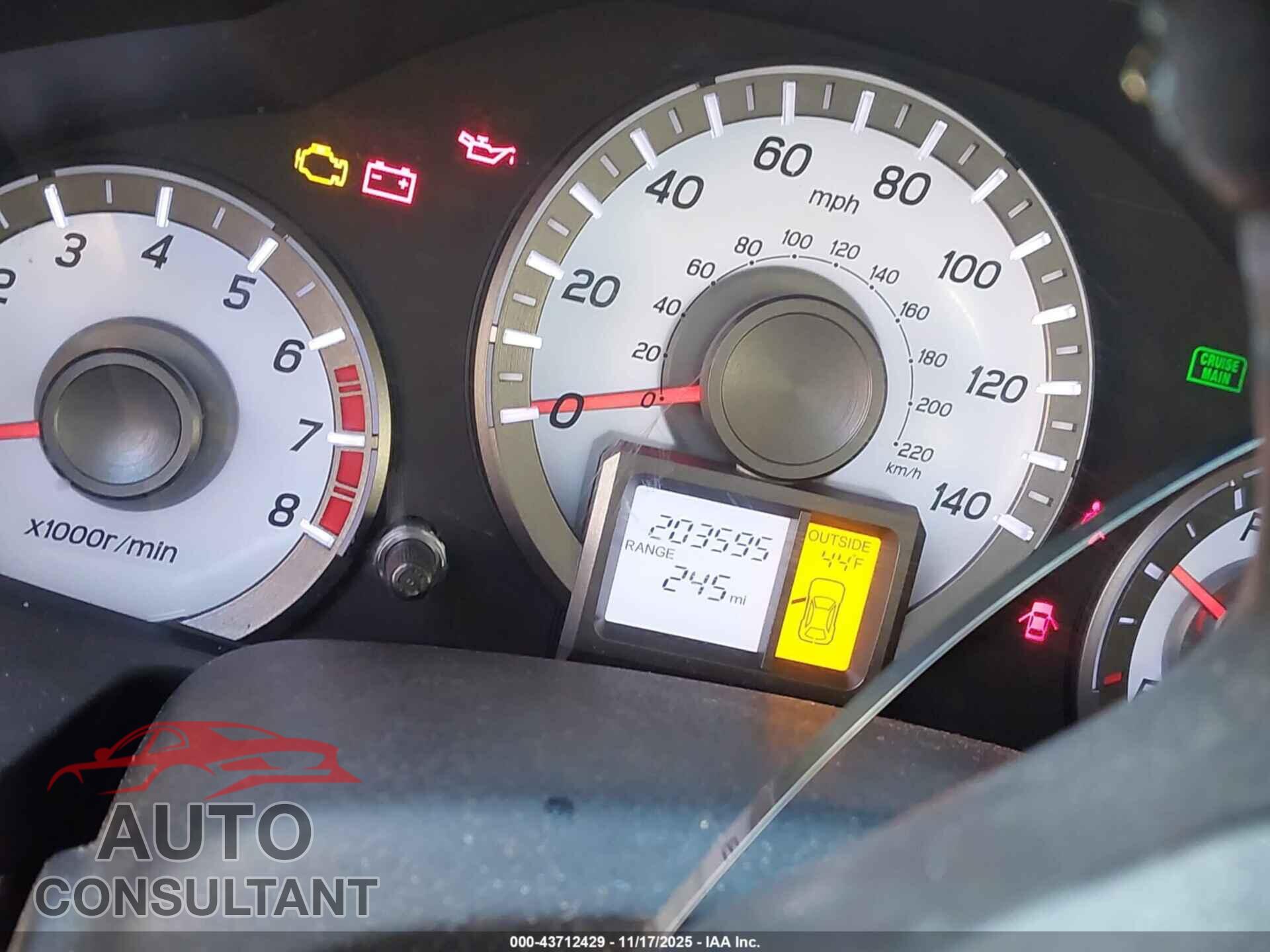 HONDA PILOT 2013 - 5FNYF4H52DB024459