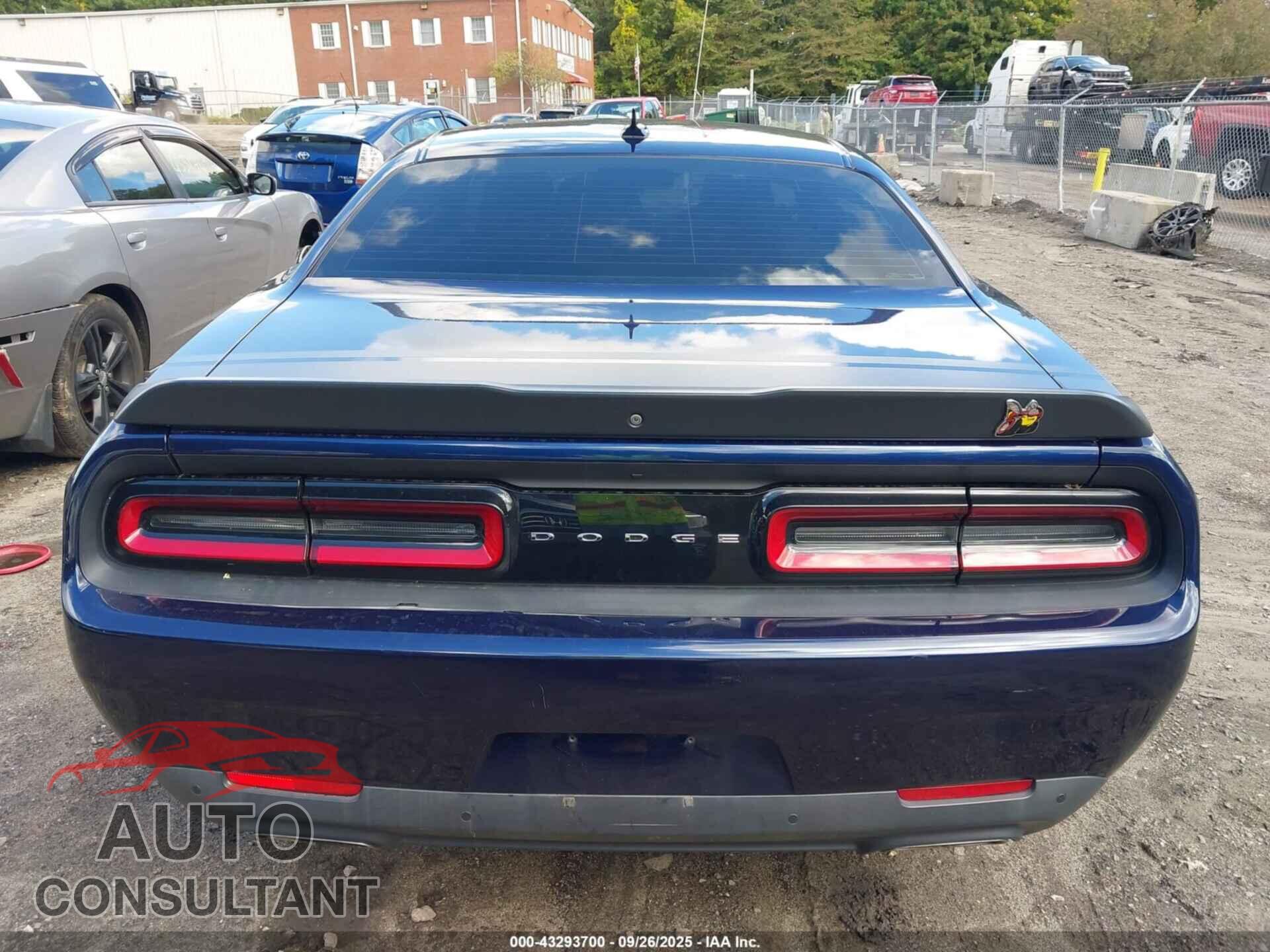 DODGE CHALLENGER 2015 - 2C3CDZFJ2FH716137