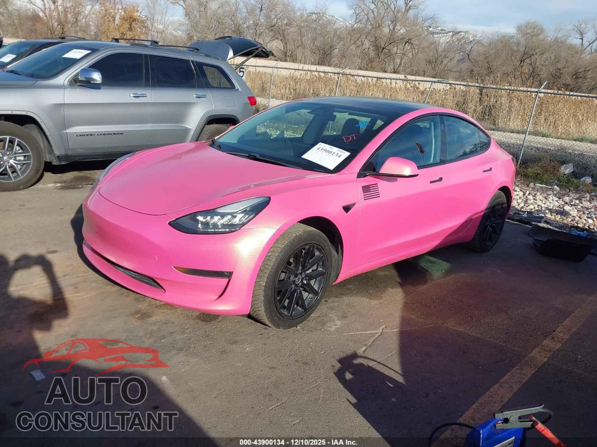 TESLA MODEL 3 2020 - 5YJ3E1EB5LF650723