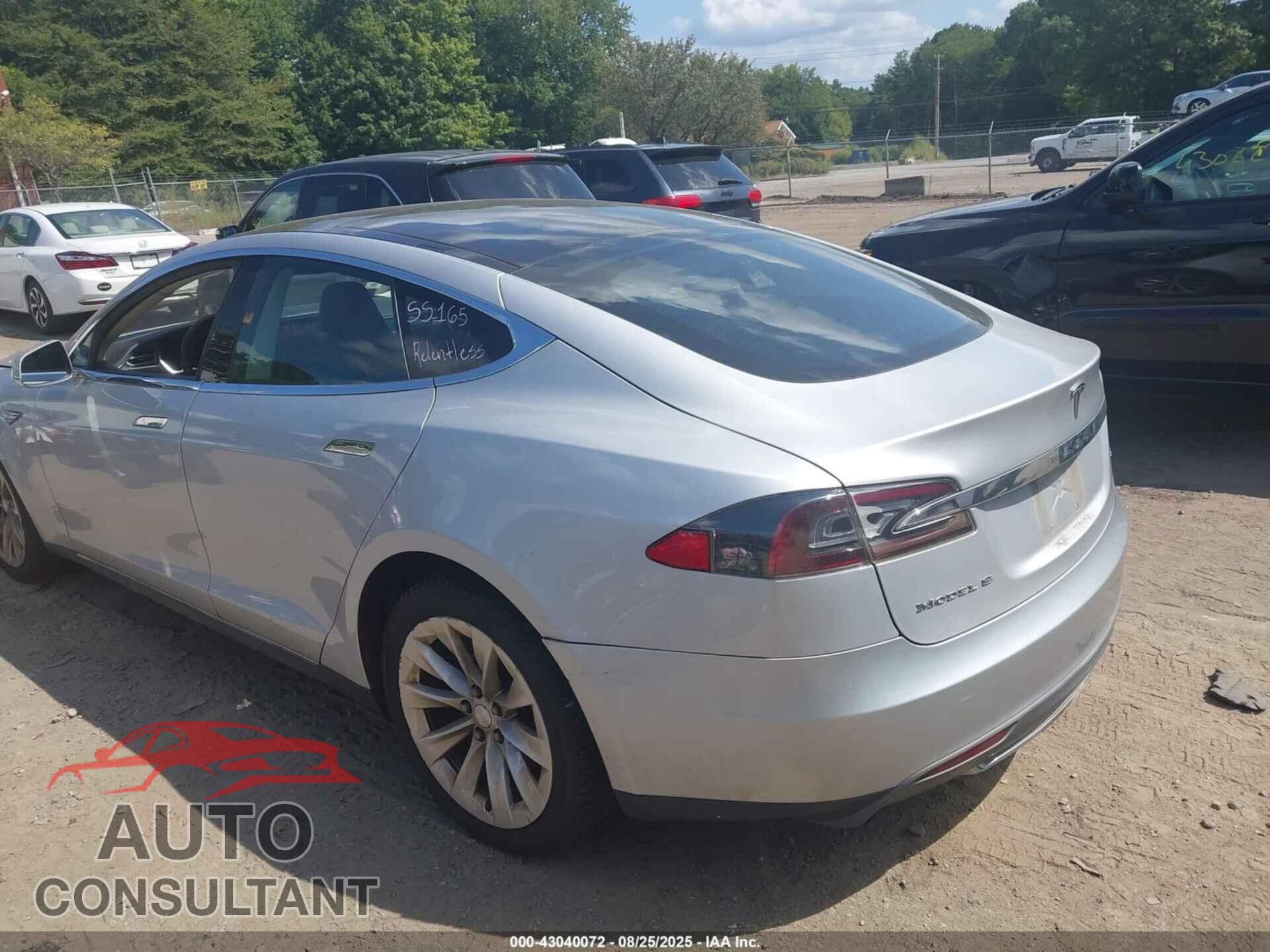TESLA MODEL S 2013 - 5YJSA1CN3DFP14165