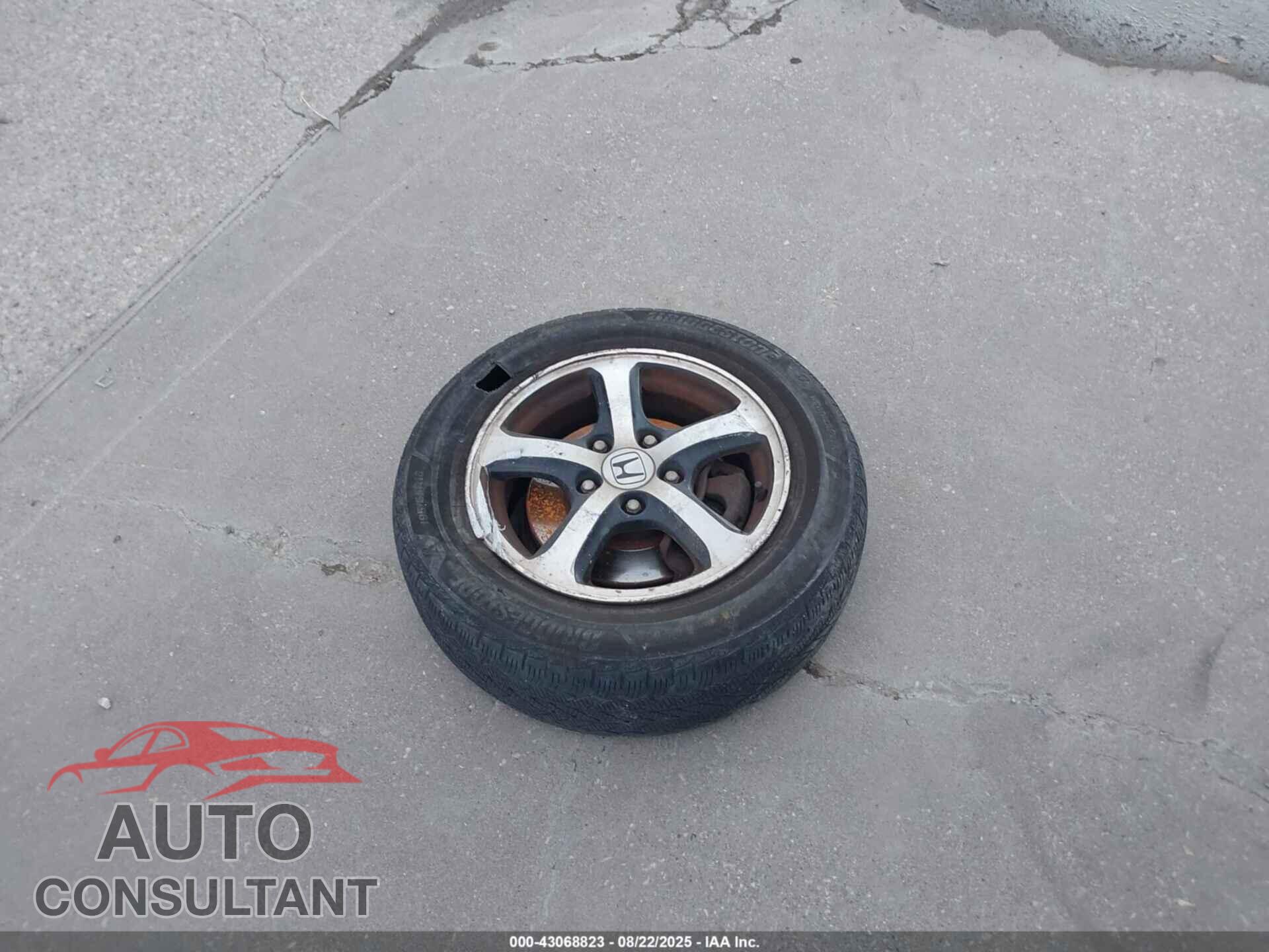 HONDA CIVIC 2015 - 19XFB2F7XFE217799