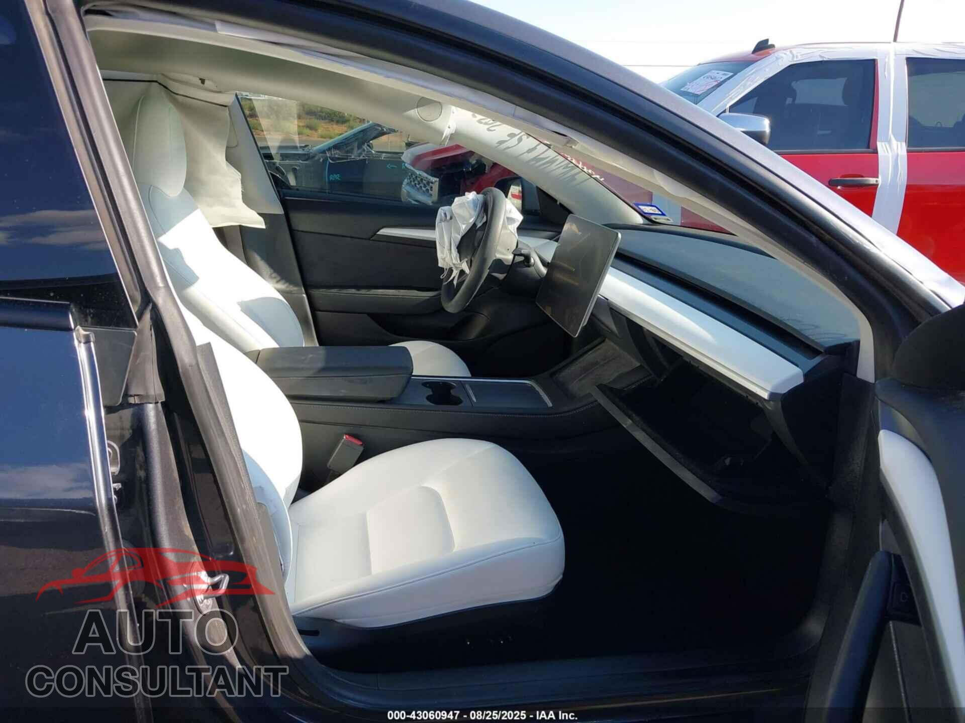 TESLA MODEL 3 2023 - 5YJ3E1EA2PF624268