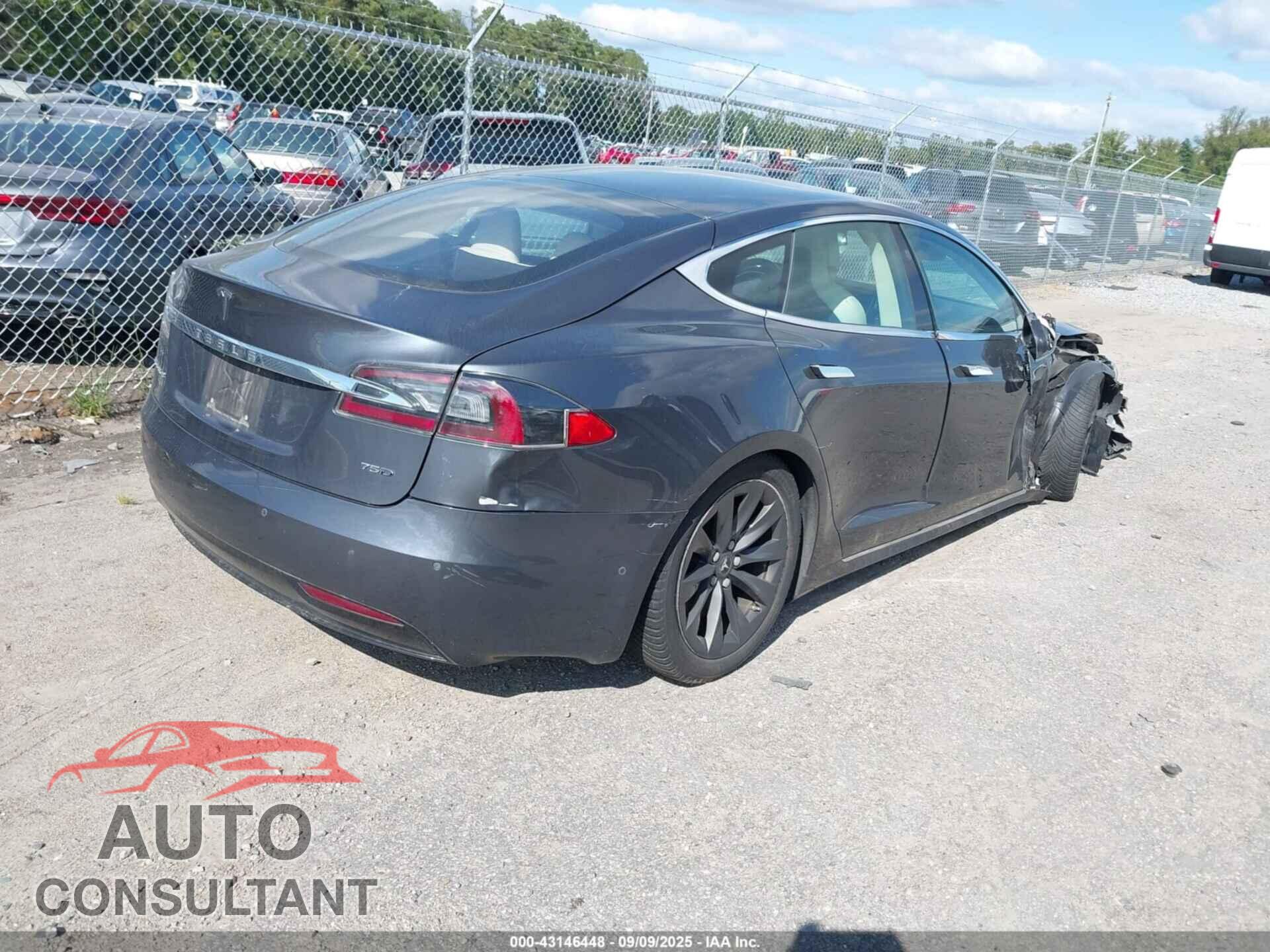 TESLA MODEL S 2017 - 5YJSA1E28HF216259