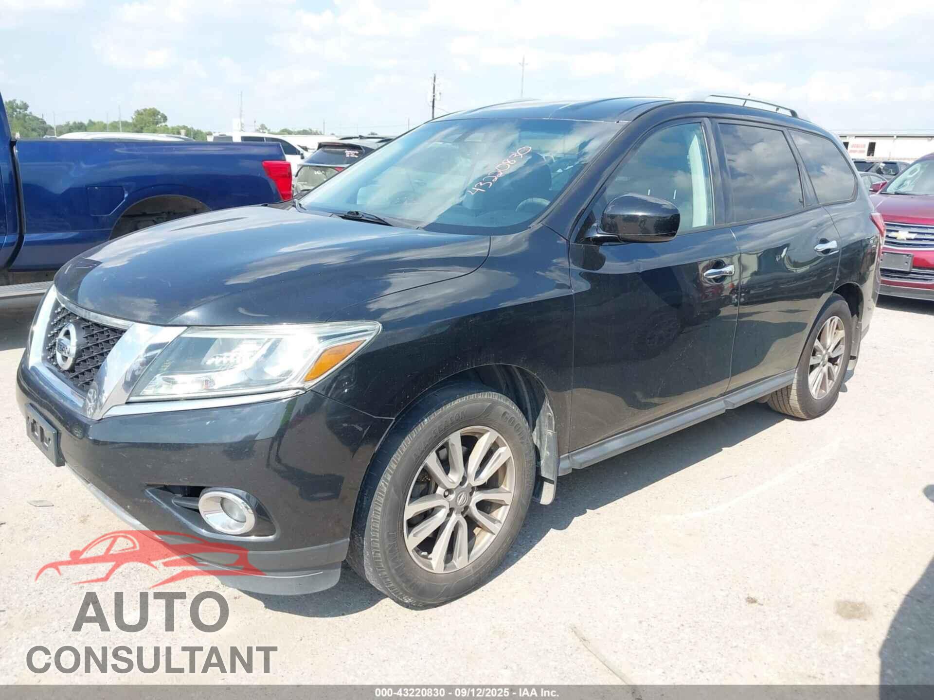 NISSAN PATHFINDER 2015 - 5N1AR2MM9FC709287