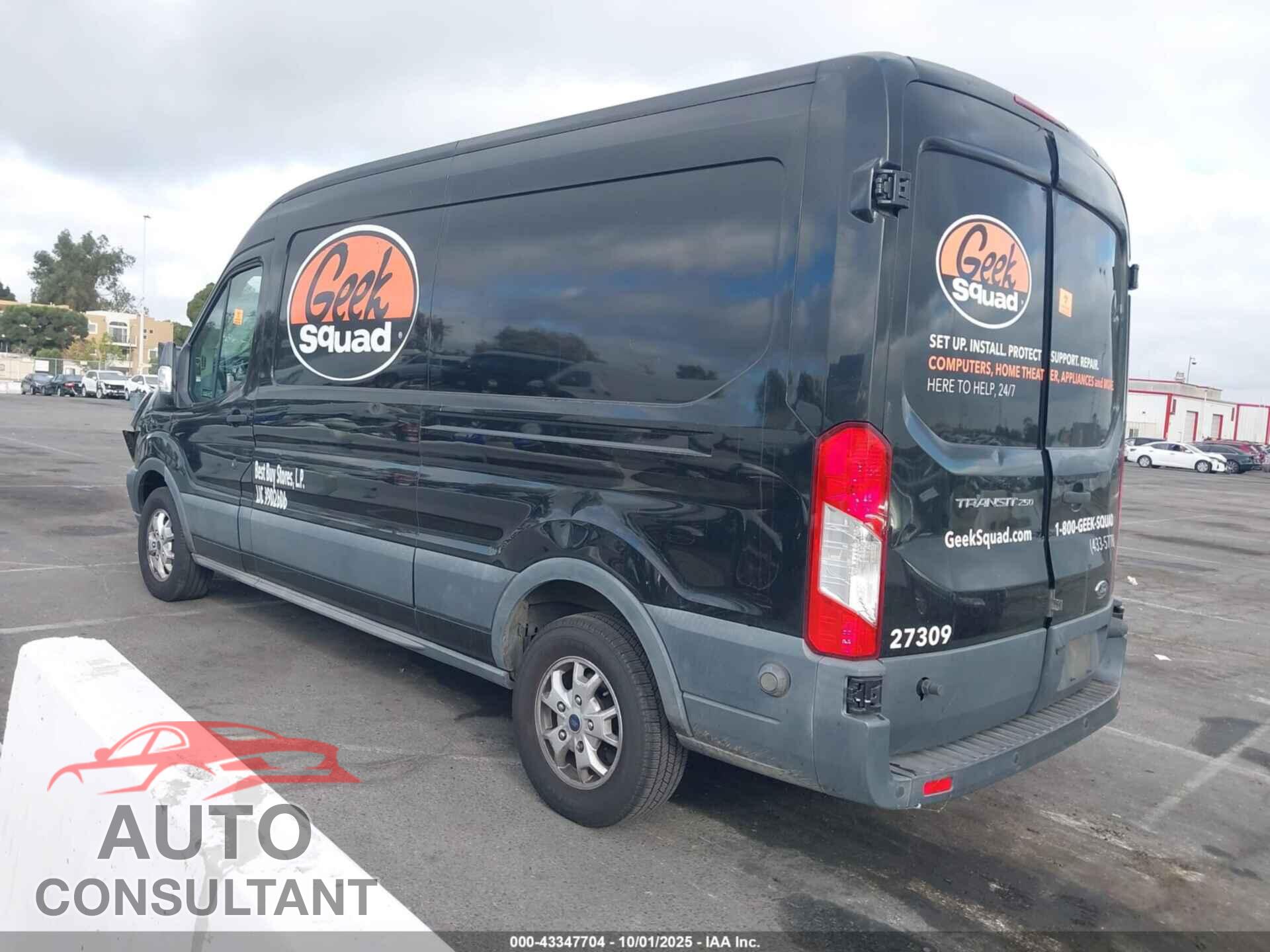 FORD TRANSIT-250 2015 - 1FTYR2CM9FKA73044