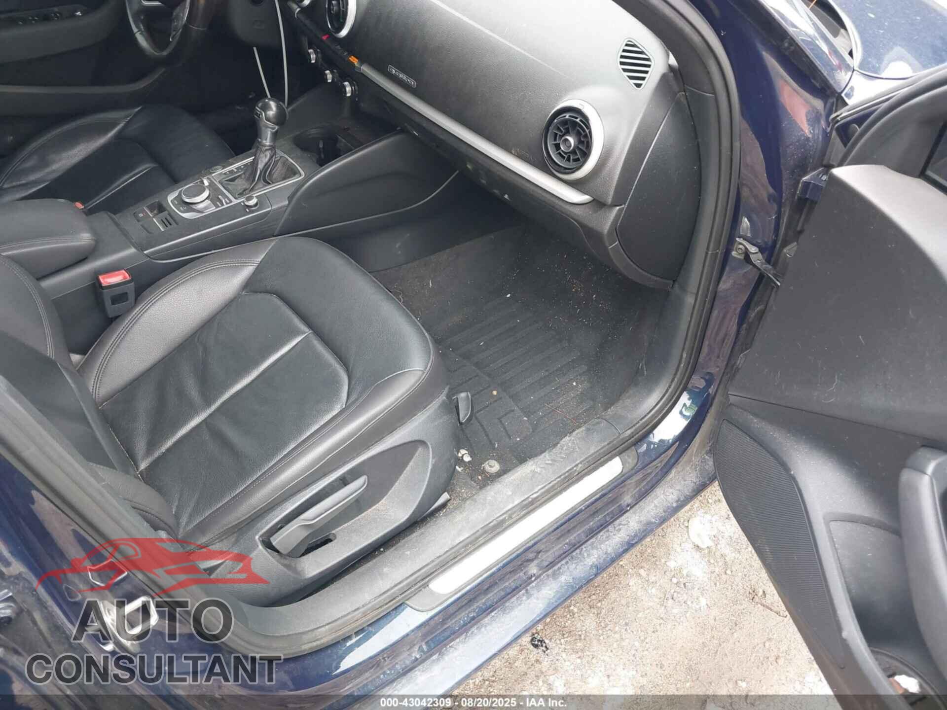 AUDI A3 2017 - WAUB8GFF4H1027081