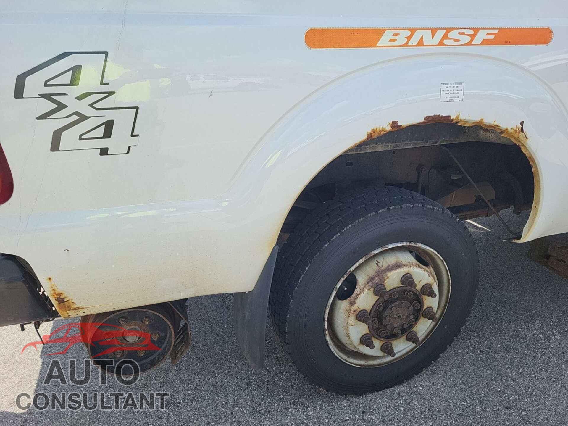 FORD F250 2014 - 1FT7W2B69EEB70751