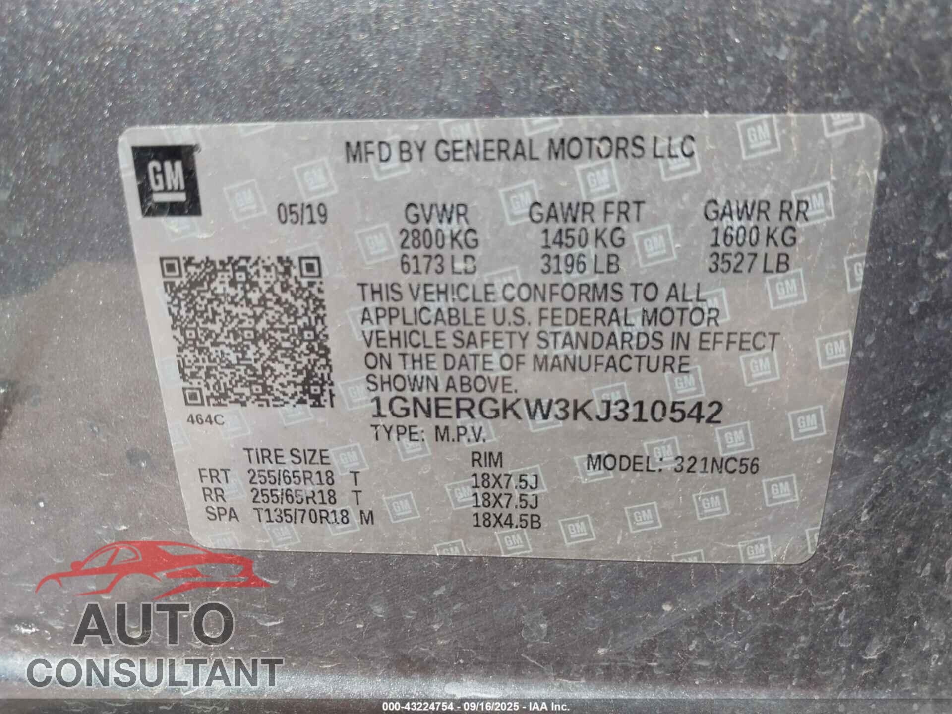 CHEVROLET TRAVERSE 2019 - 1GNERGKW3KJ310542