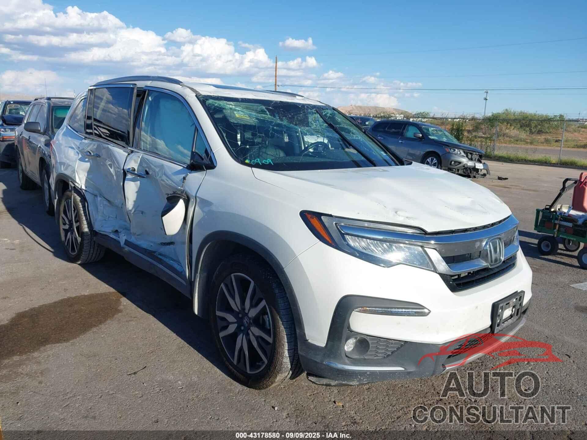 HONDA PILOT 2021 - 5FNYF6H00MB095515