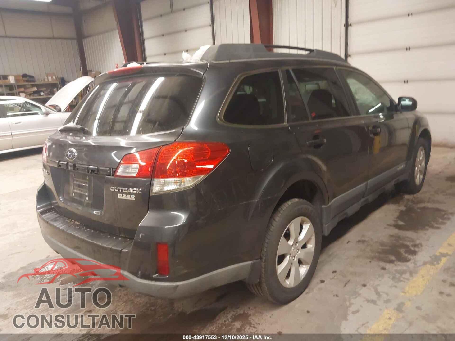 SUBARU OUTBACK 2010 - 4S4BRBGC8A3324738