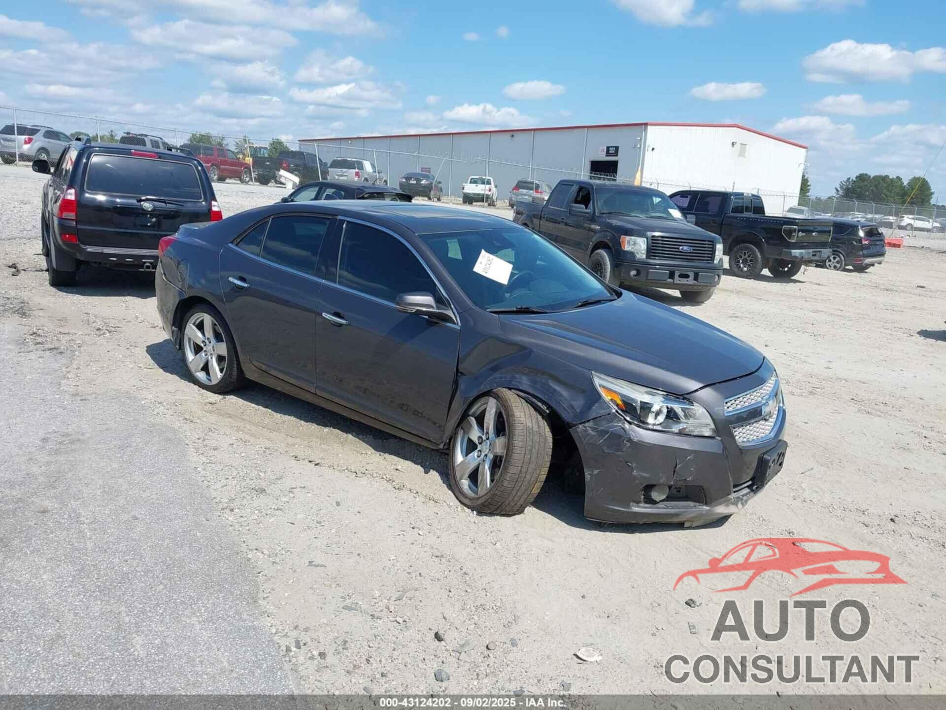 CHEVROLET MALIBU 2013 - 1G11J5SXXDF217558