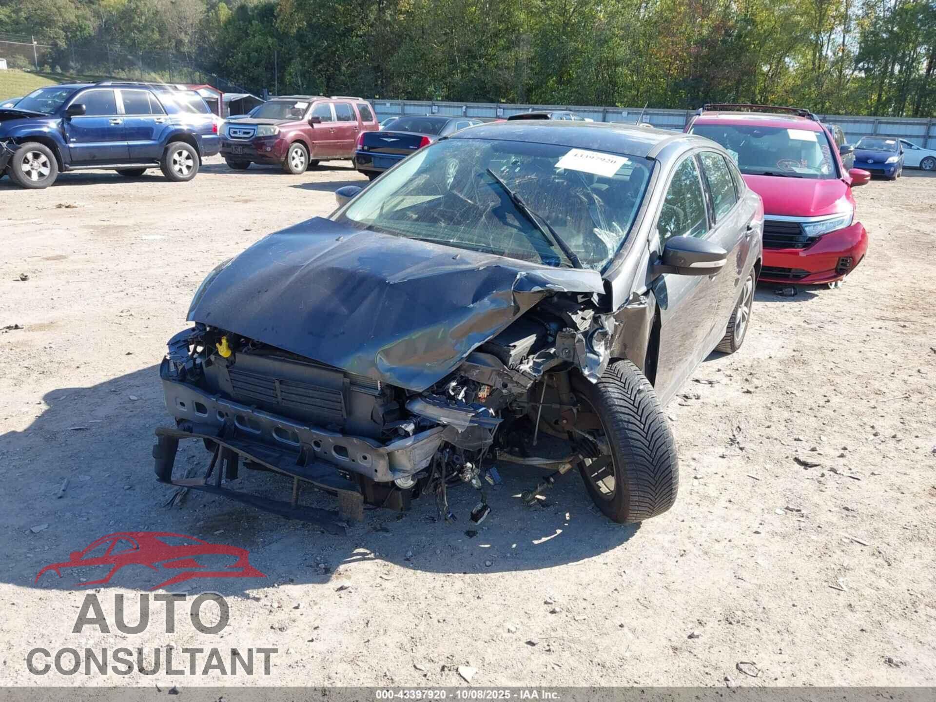 FORD FOCUS 2017 - 1FADP3FE2HL335536
