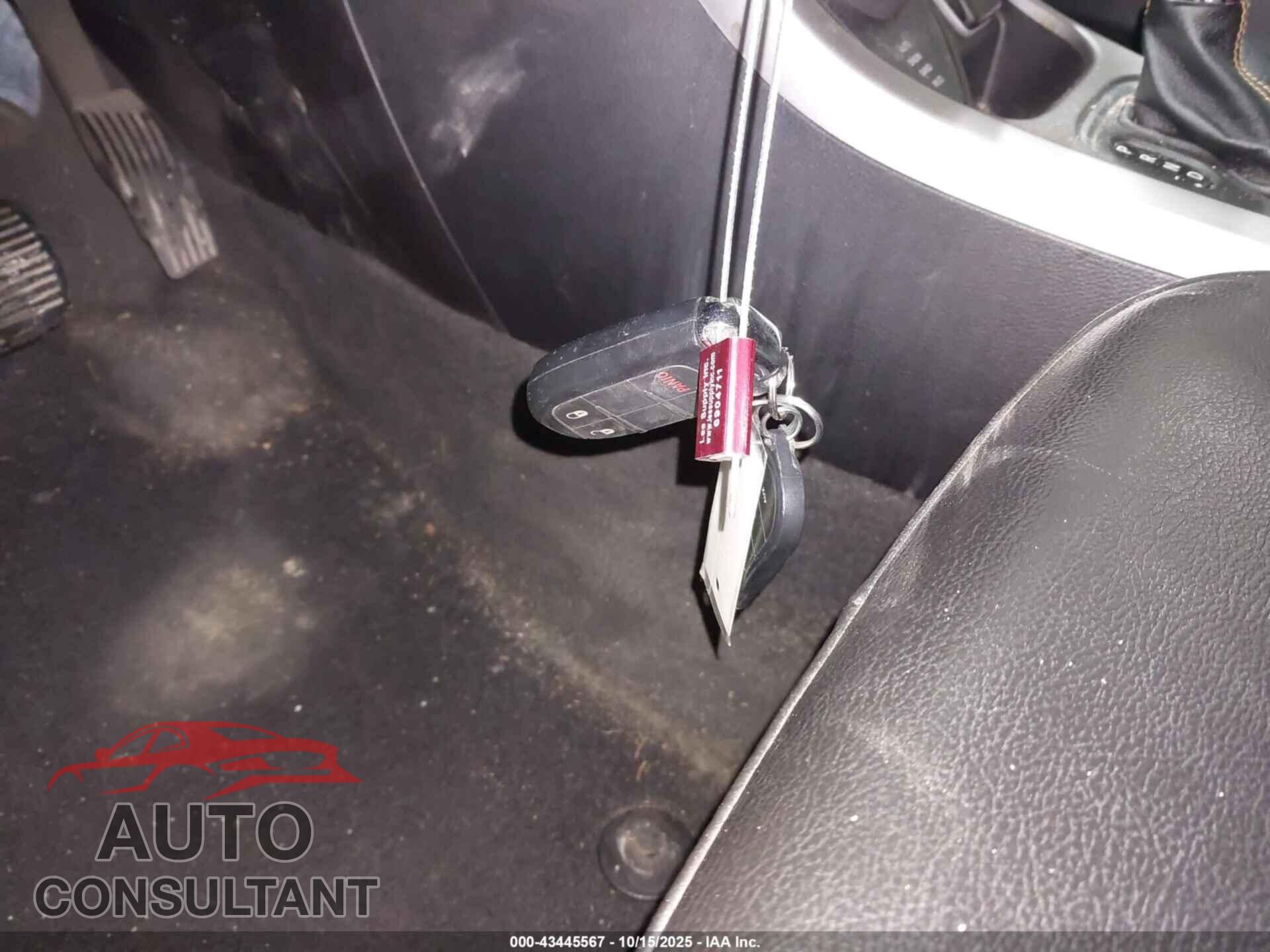 JEEP COMPASS 2020 - 3C4NJDBB9LT192597