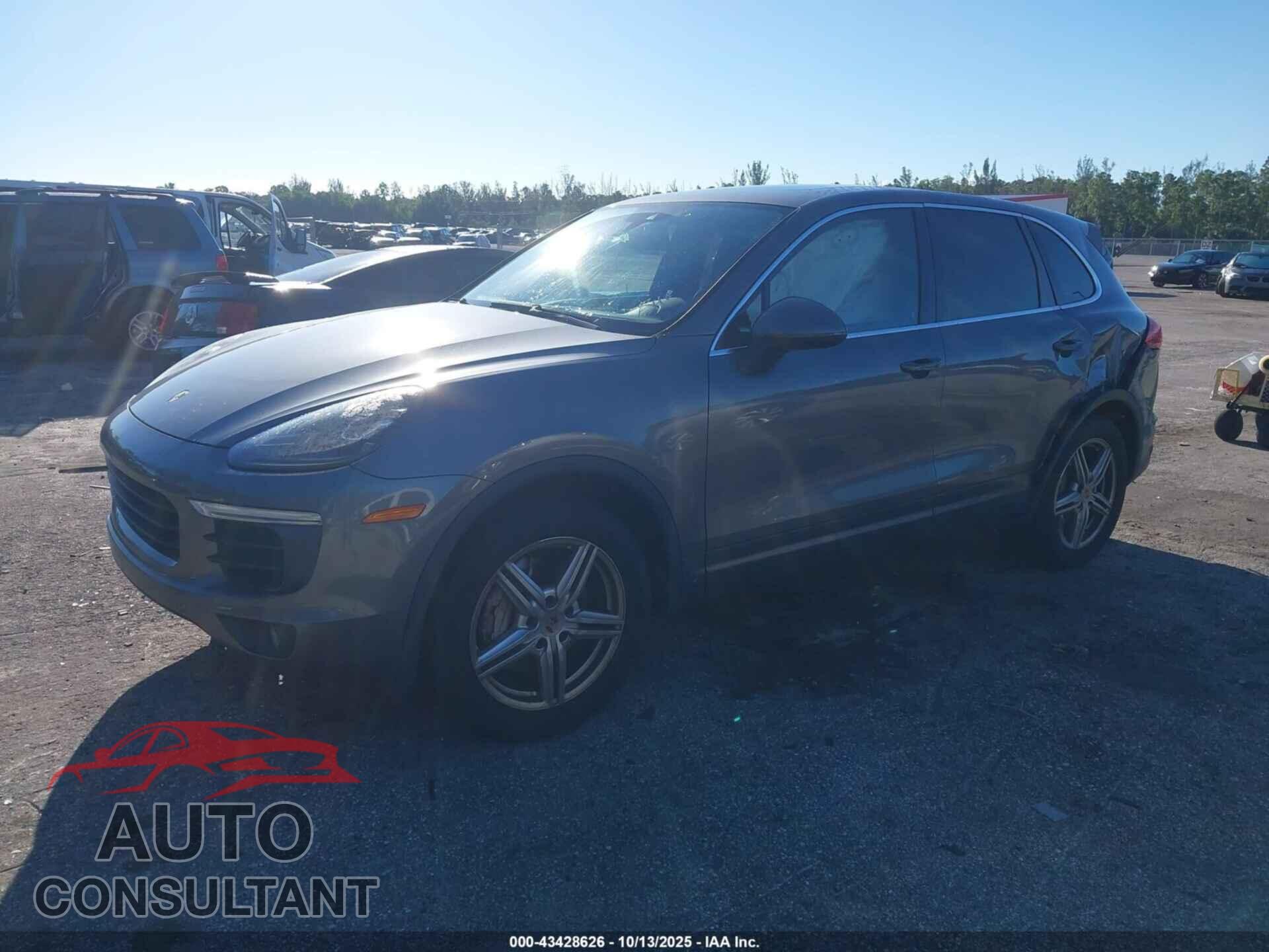PORSCHE CAYENNE 2017 - WP1AB2A2XHLA53162