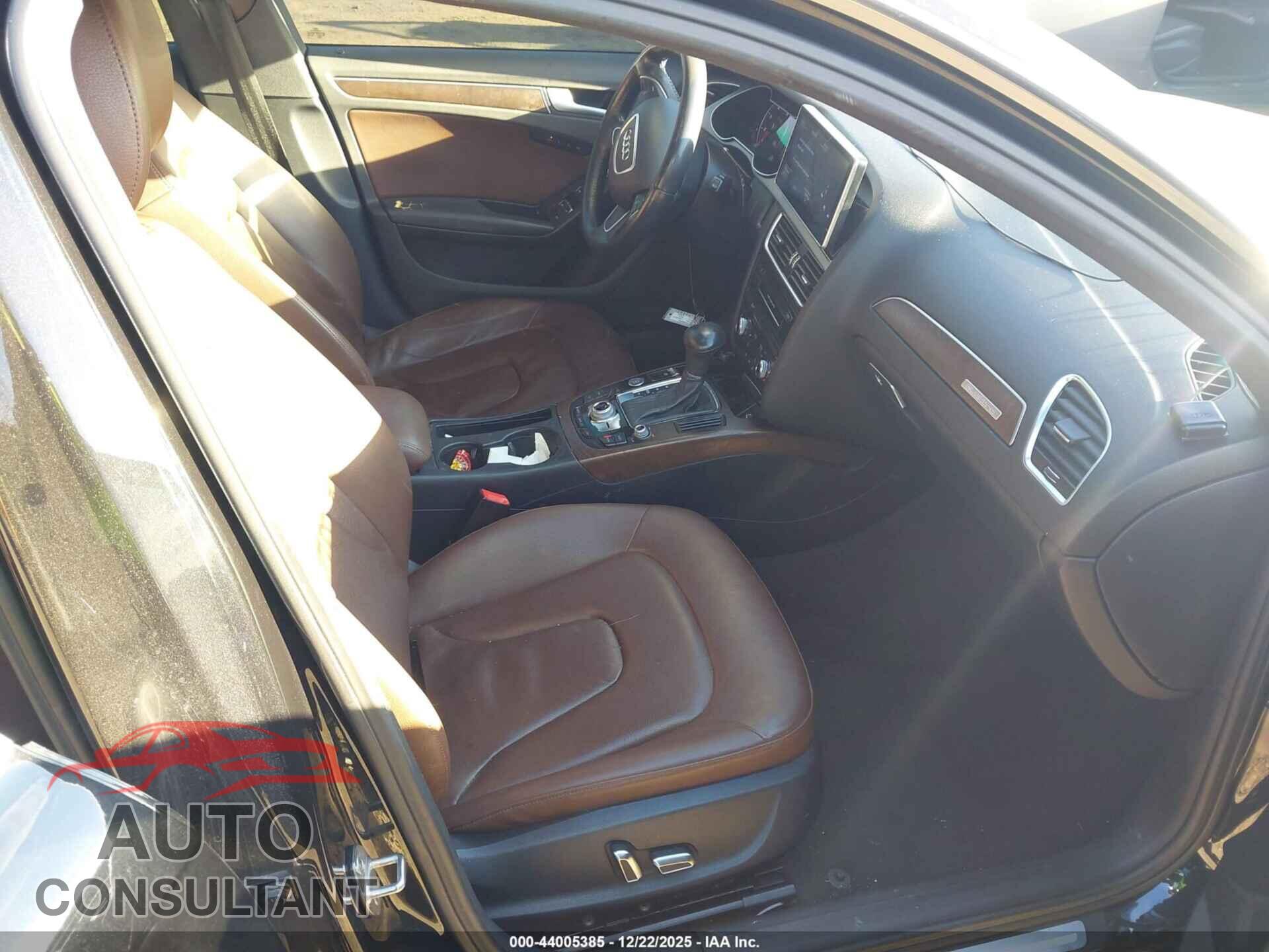AUDI A4 2013 - WAUFFAFL2DN042028