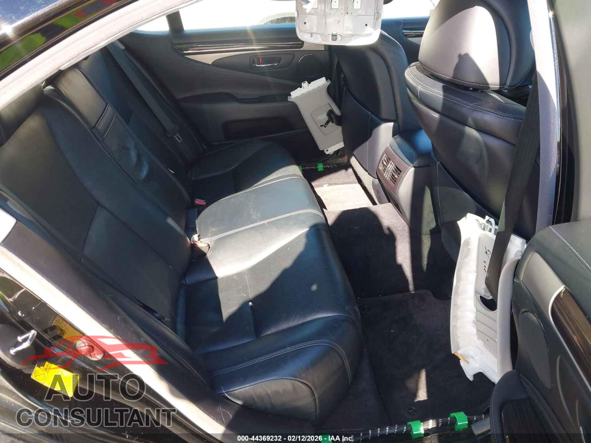 LEXUS LS 460 2013 - JTHCL5EF1D5017430