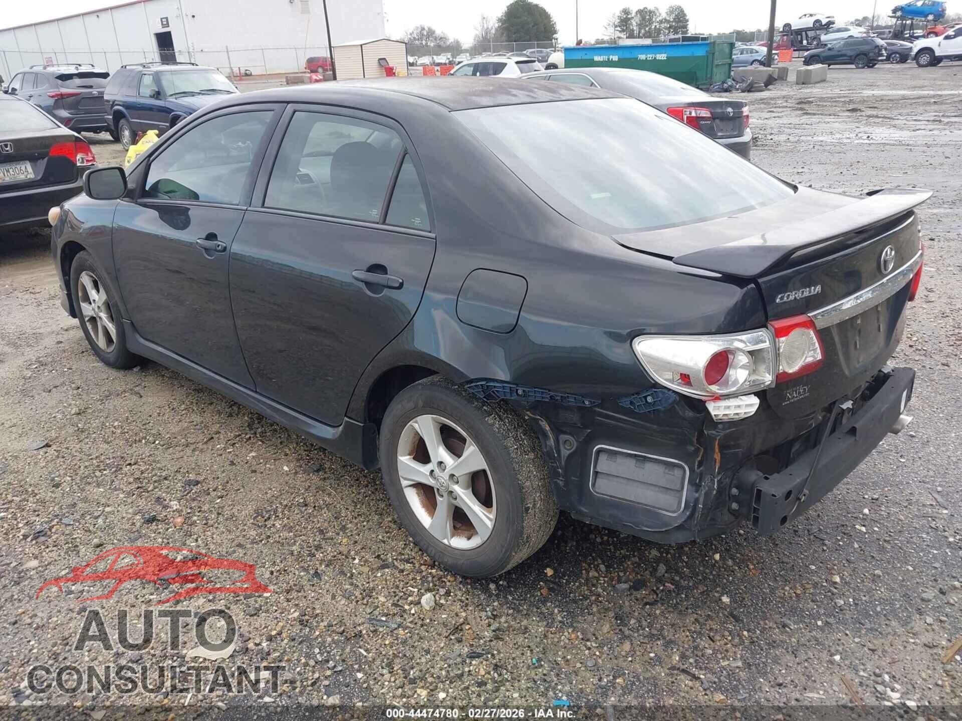TOYOTA COROLLA 2013 - 2T1BU4EE7DC996675