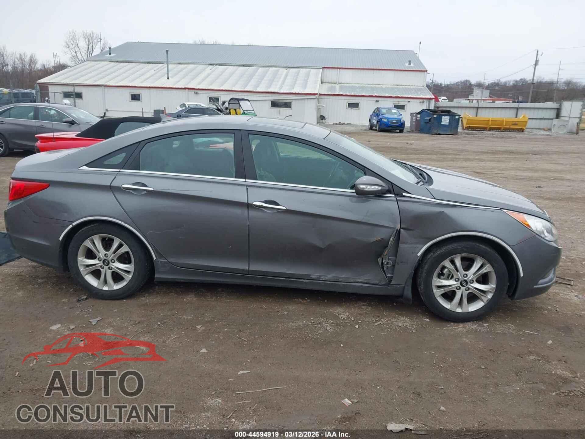 HYUNDAI SONATA 2011 - 5NPEC4AC5BH104924