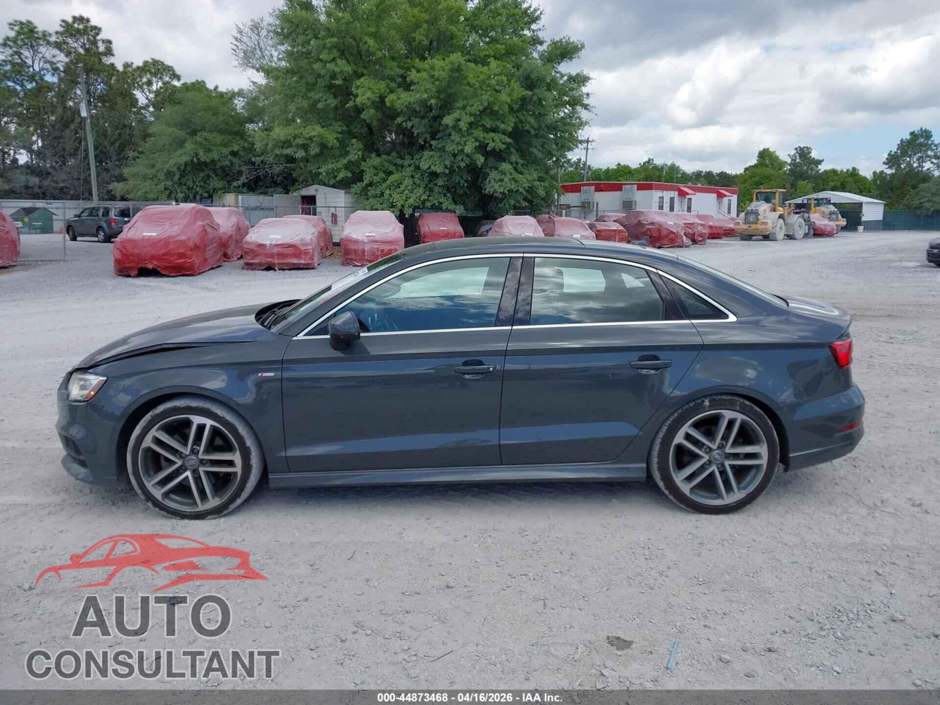 AUDI A3 2017 - WAUGUGFF2H1058122