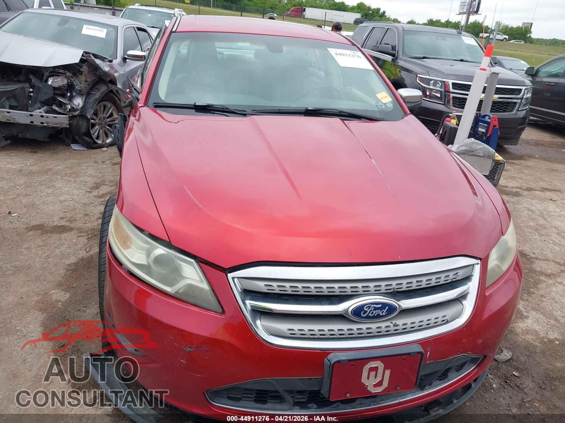 FORD TAURUS 2011 - 1FAHP2FW5BG111486