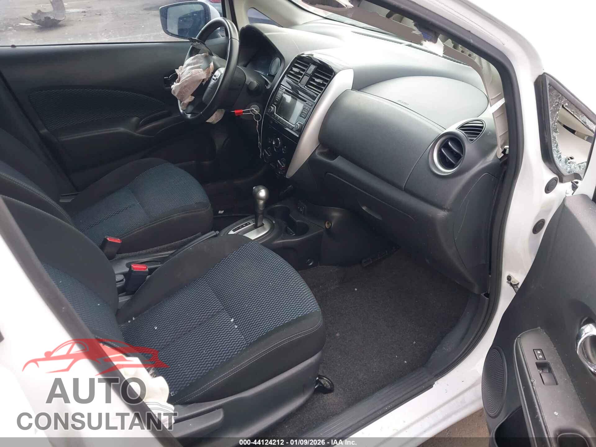 NISSAN VERSA NOTE 2017 - 3N1CE2CP7HL353839