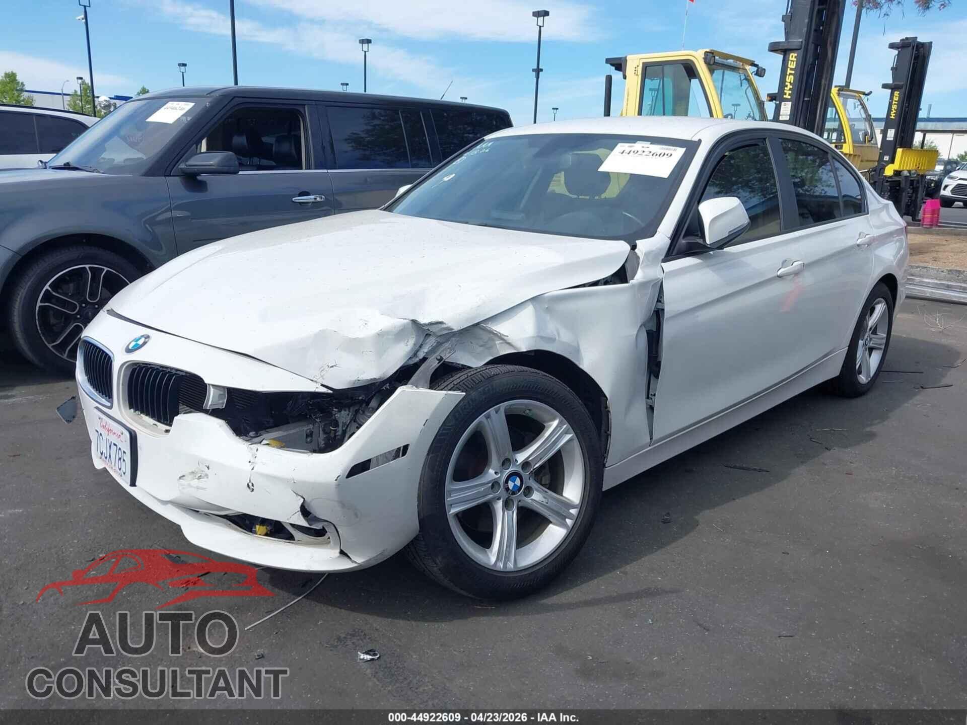 BMW 328I 2013 - WBA3C1C59DF444611