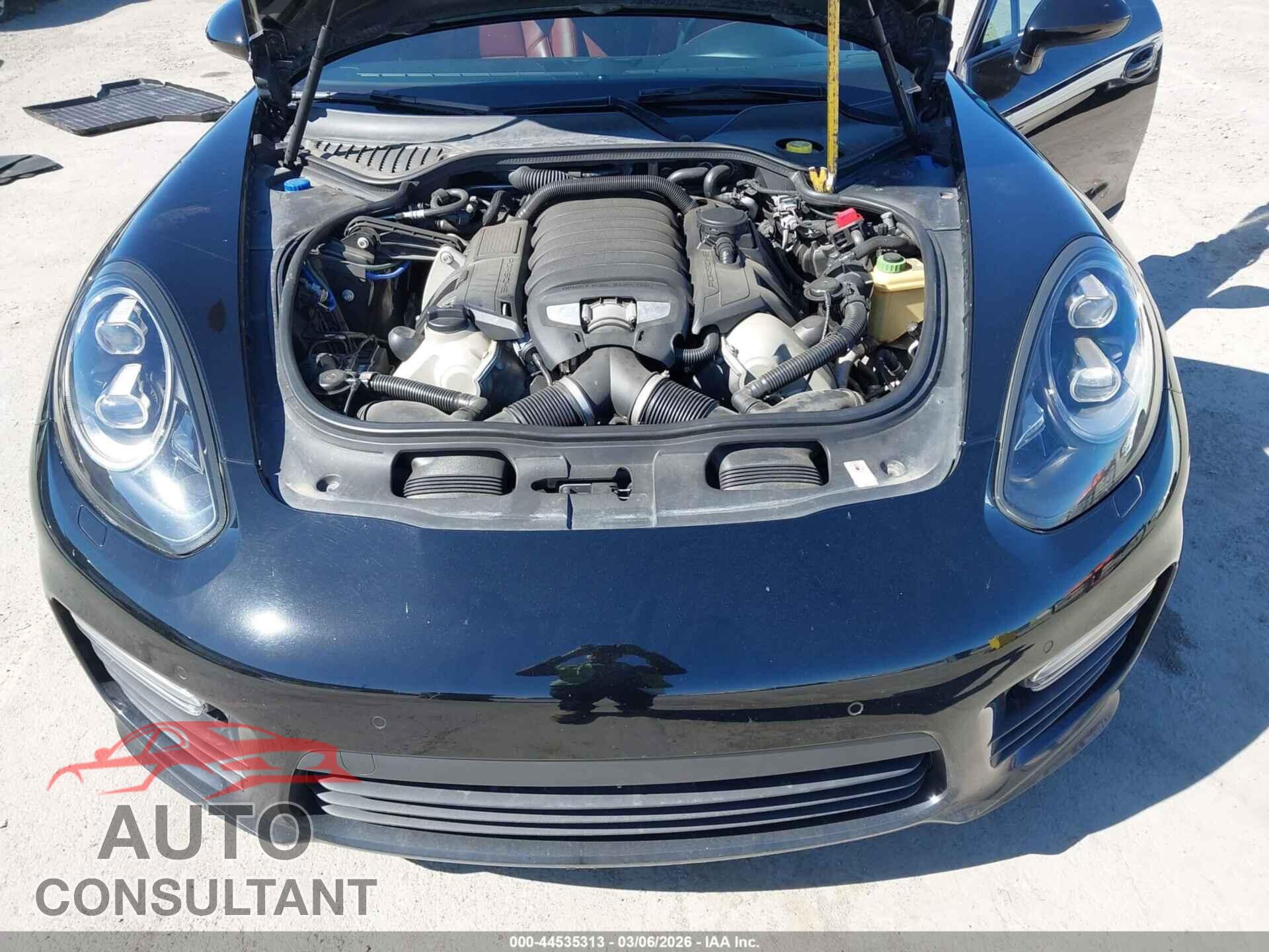 PORSCHE PANAMERA 2015 - WP0AF2A78FL081380