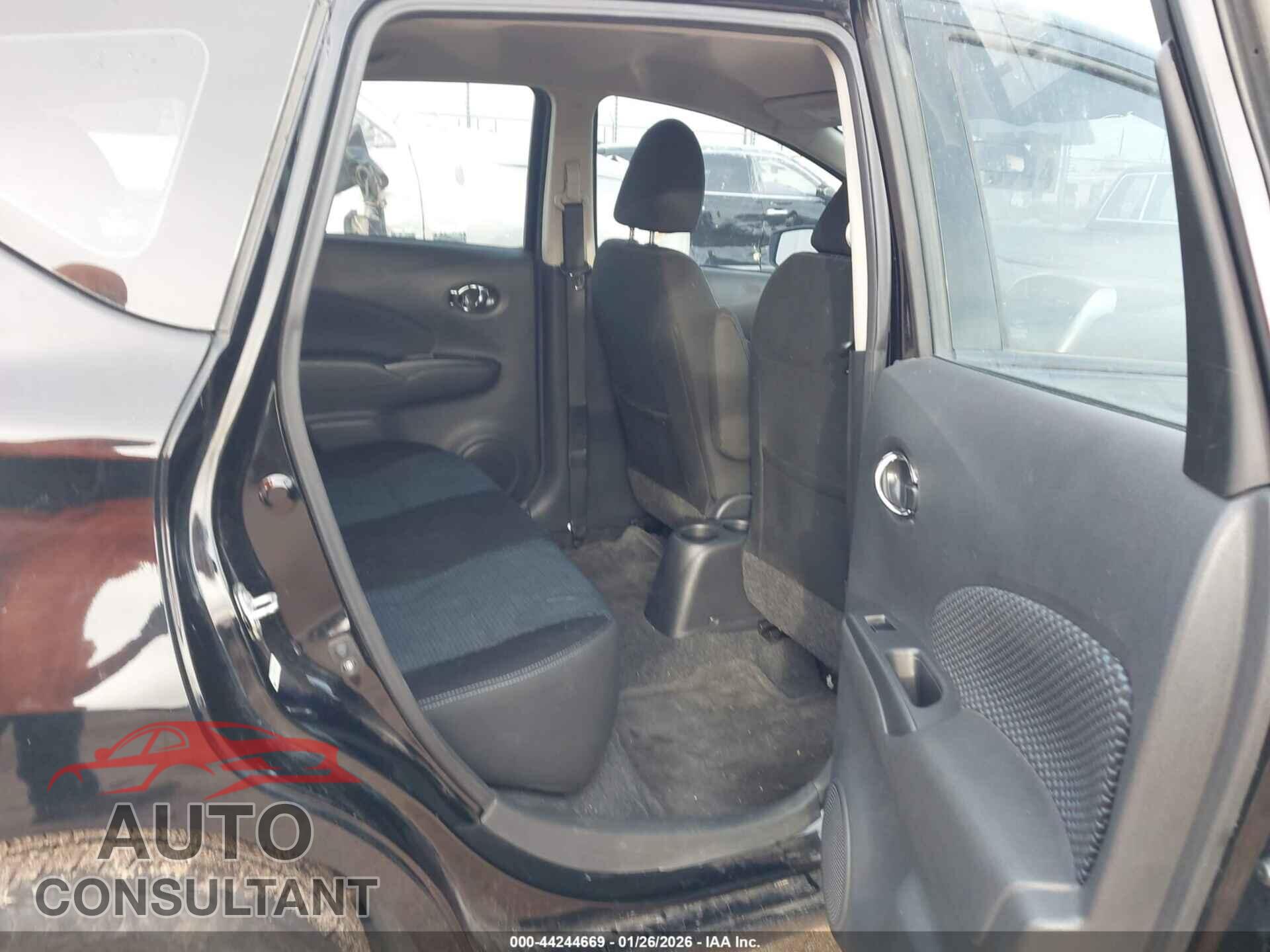 NISSAN VERSA NOTE 2015 - 3N1CE2CP4FL443205