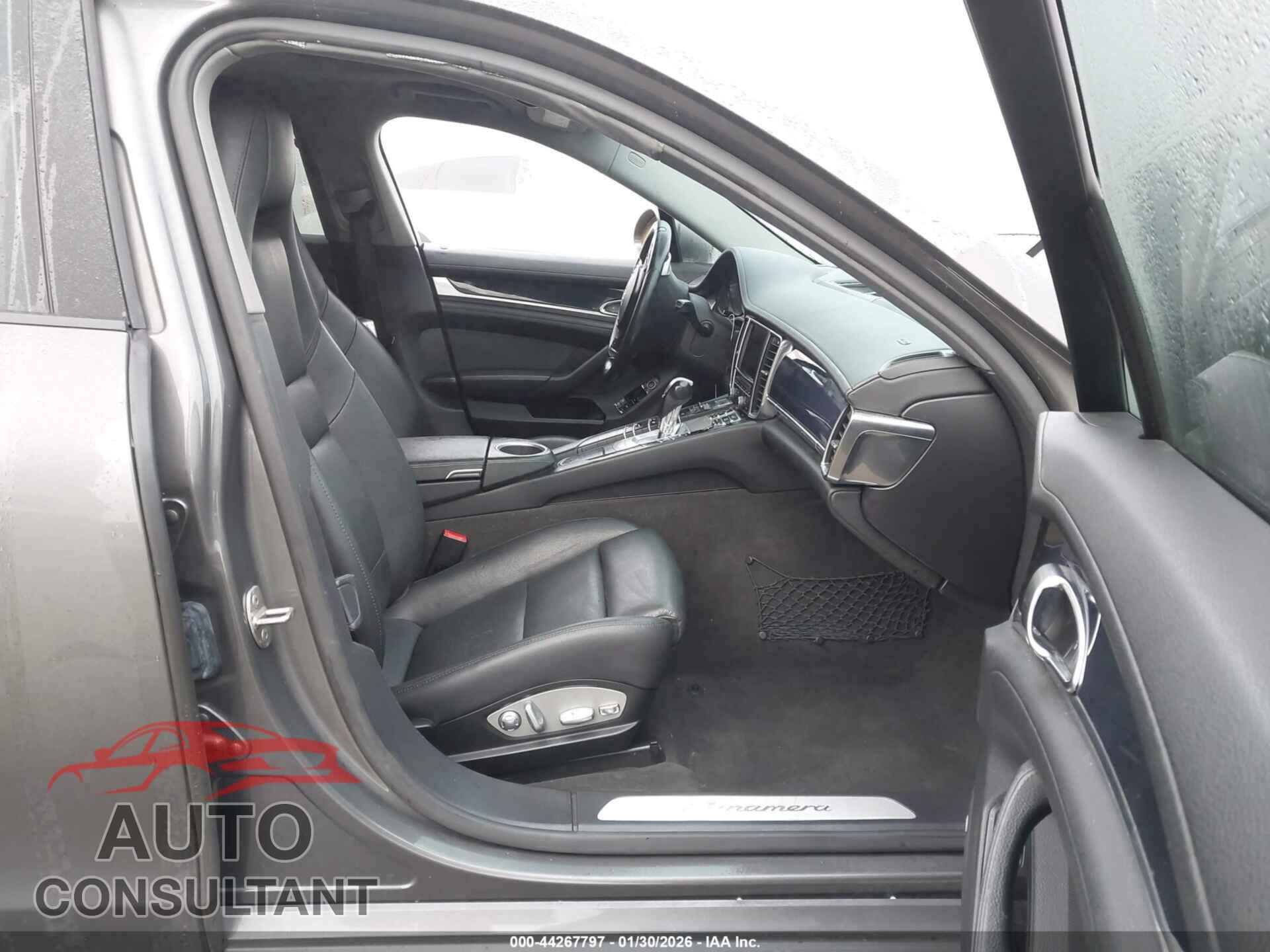 PORSCHE PANAMERA 2014 - WP0AA2A74EL009766