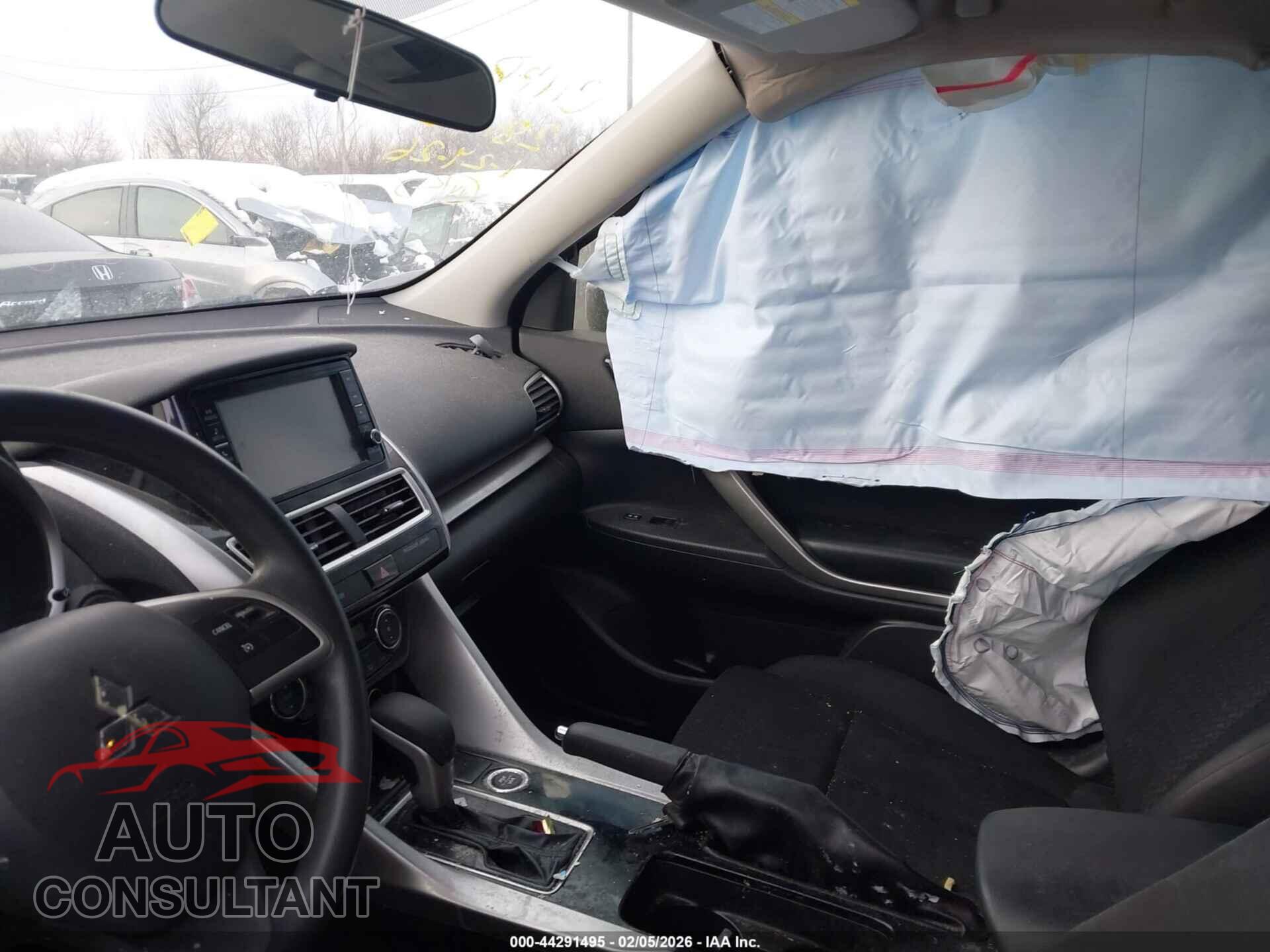 MITSUBISHI ECLIPSE CROSS 2020 - JA4AT3AA8LZ039711